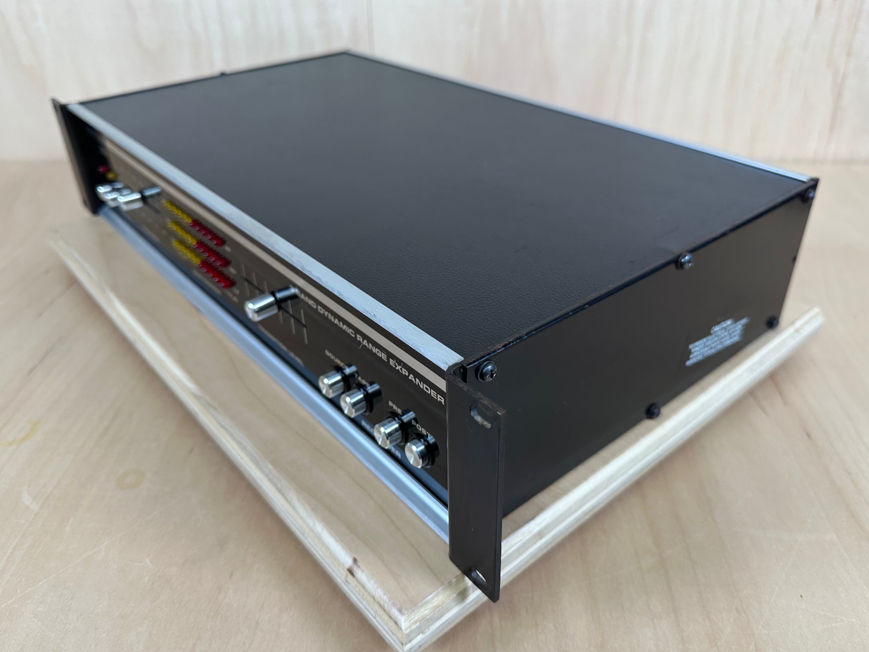 dbx 3BX 3 Band Dynamic Range Expander