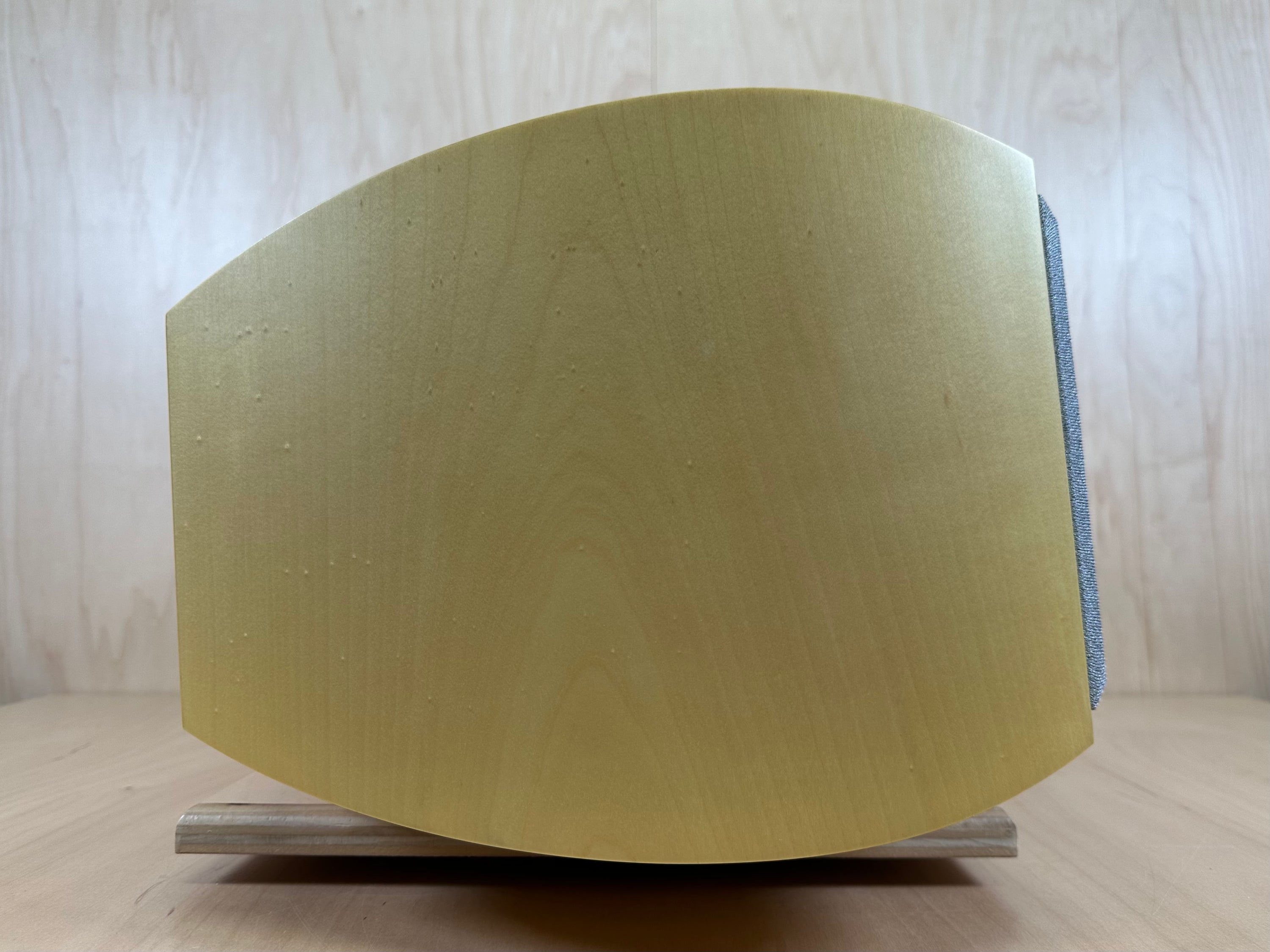 Kef XQ Two C Center Channel Speaker Light Maple w/Kef Rubber Pad