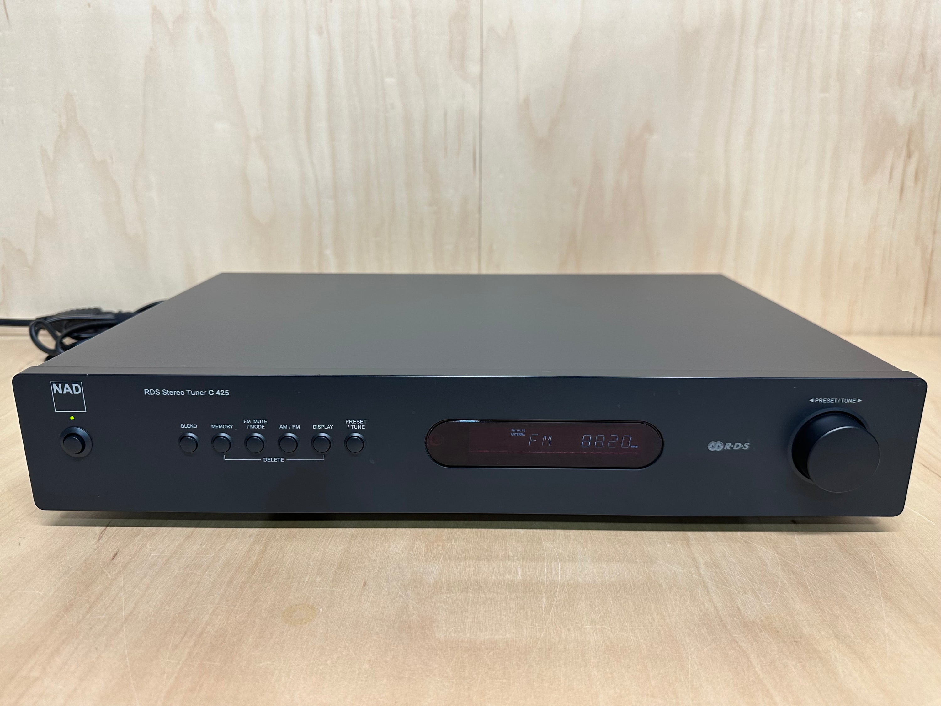 NAD RDS C425 FM/AM Tuner with Remote Control