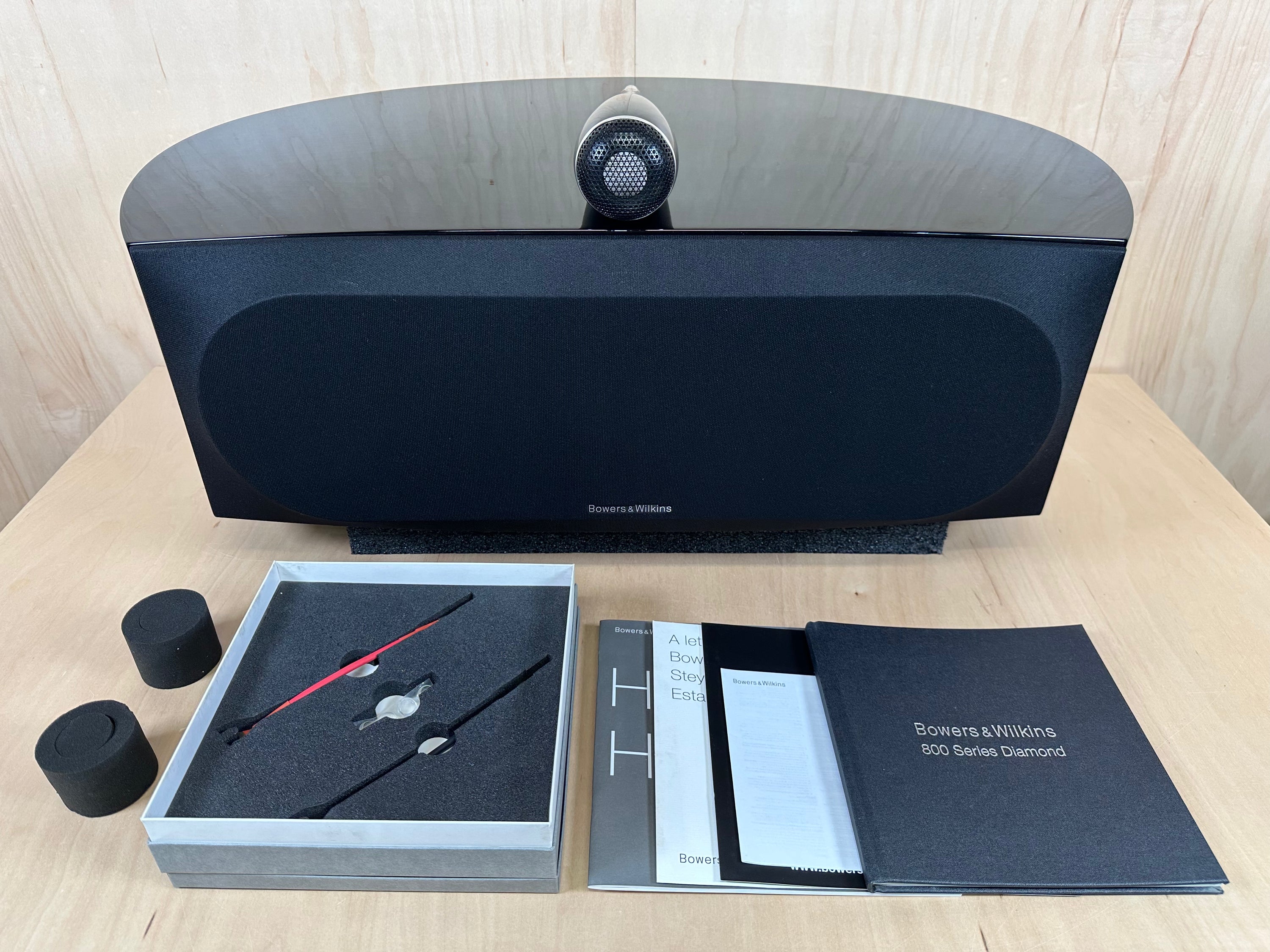 B&W HTM2D3 Diamond Center Channel Speaker Gloss Black