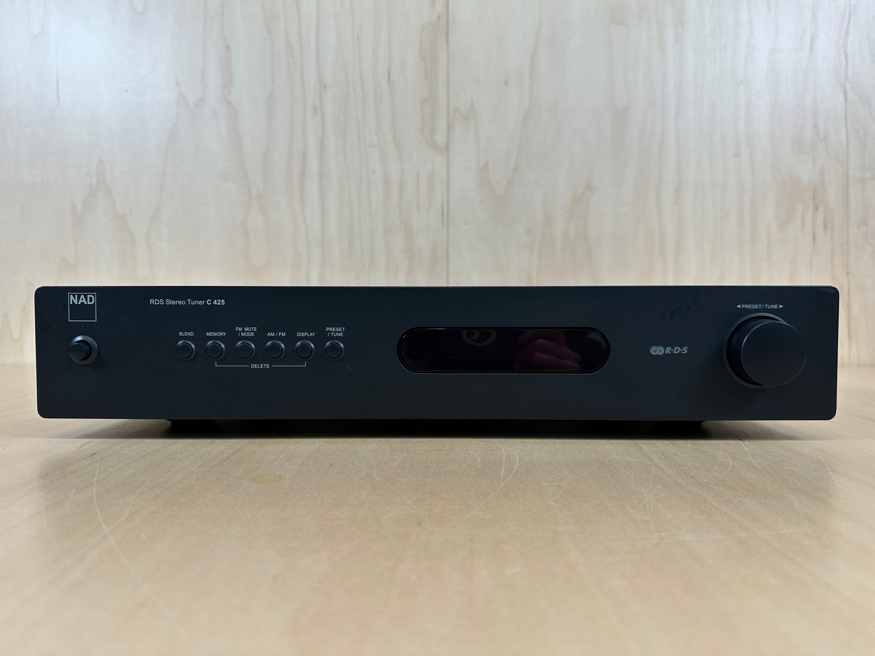 NAD RDS C425 FM/AM Tuner with Remote Control