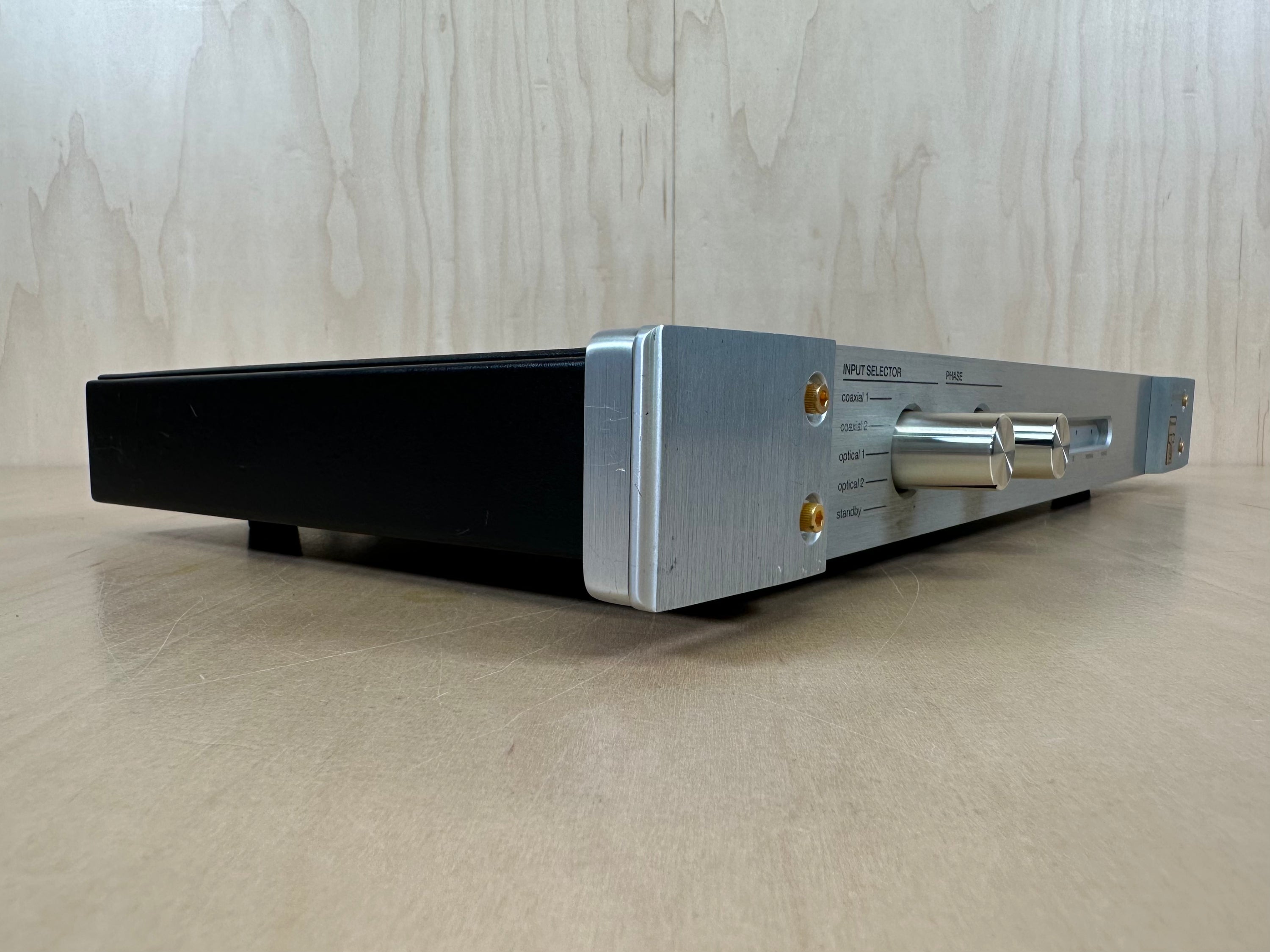 Threshold DAC 1/e Digital Processor DAC Silver w/Power Supply