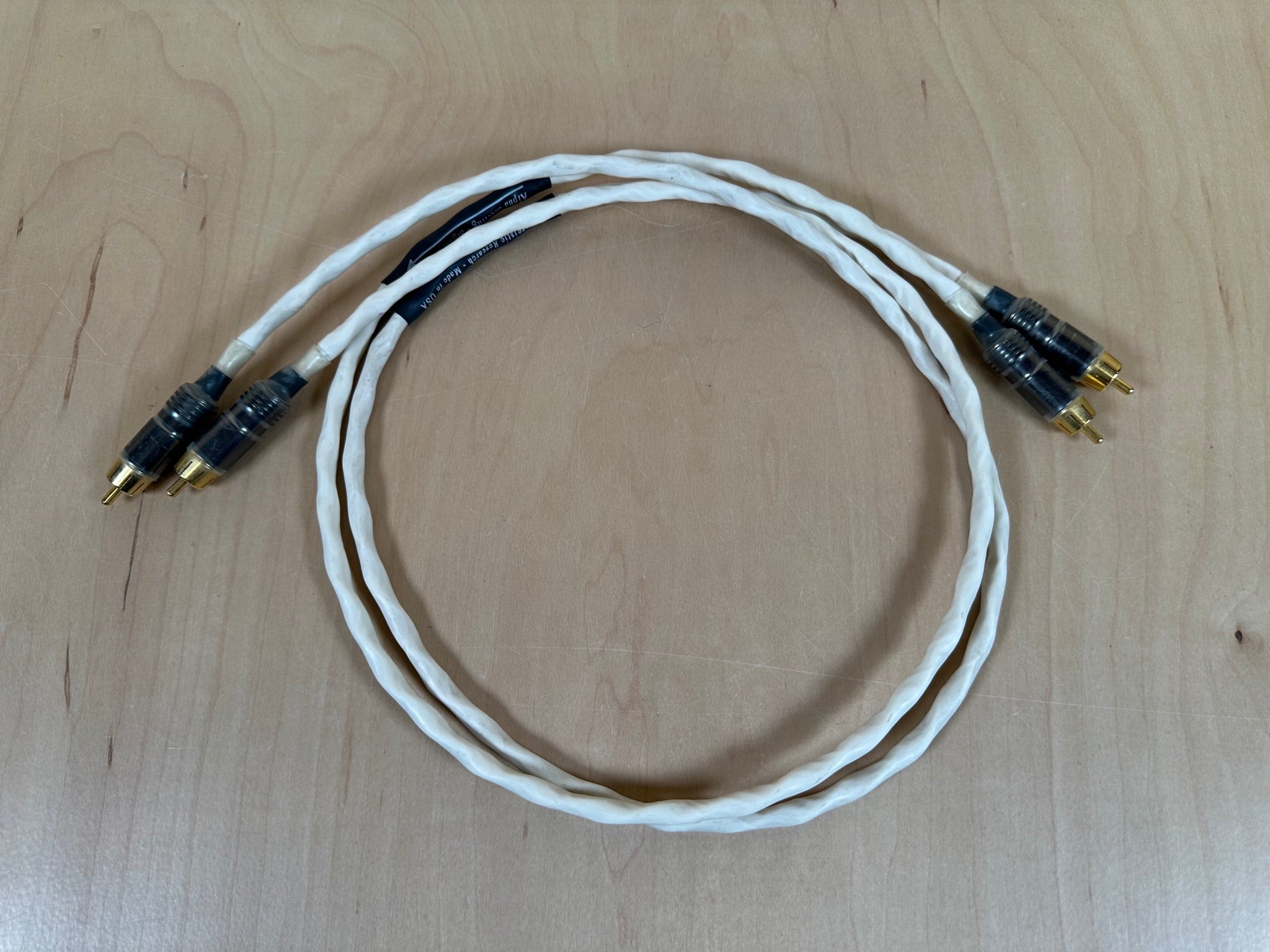 Synergistic Research Alpha Sterling RCA Interconnects 1 Meter