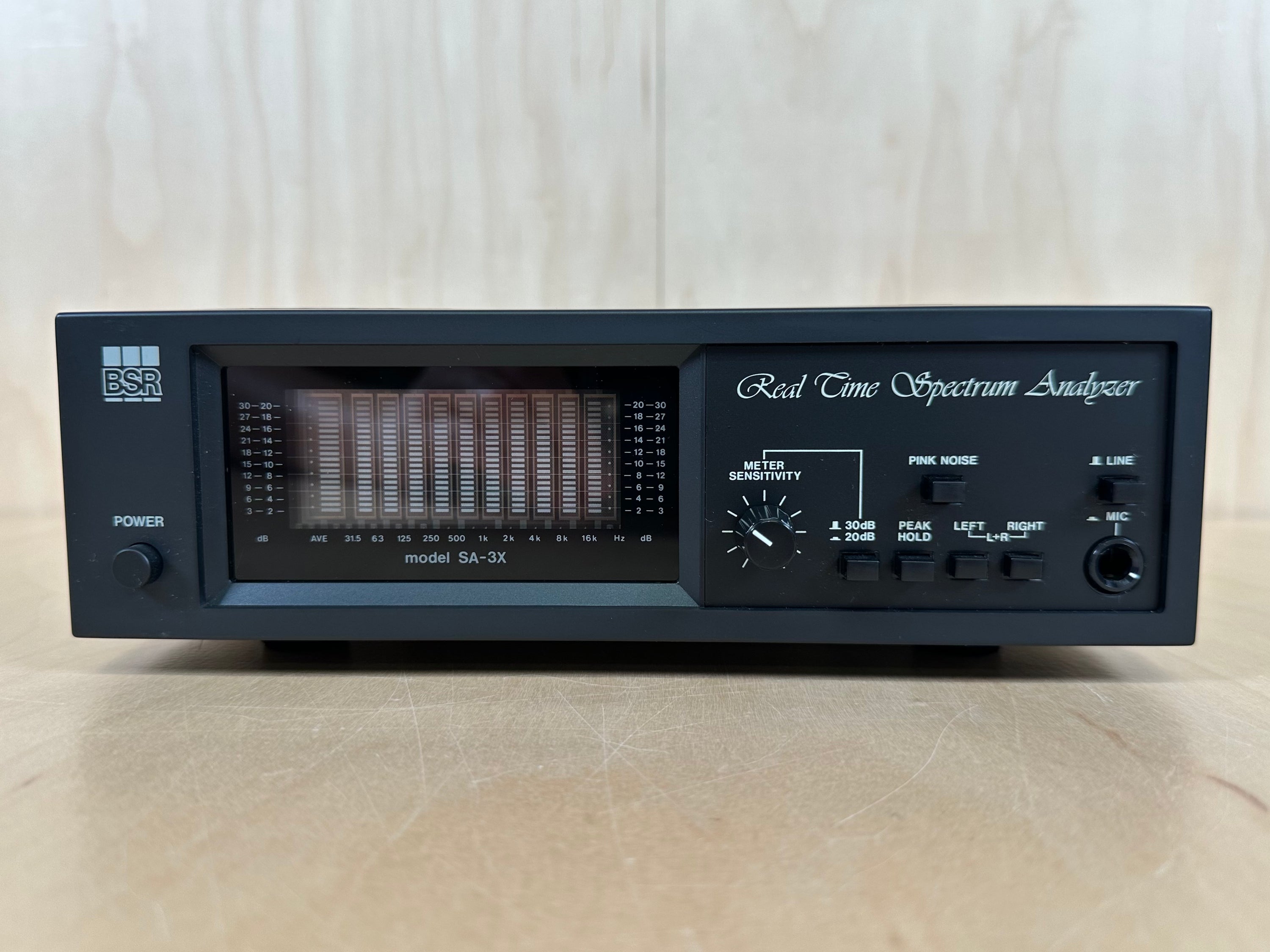 BSR SA-3X Real-Time Spectrum Analyzer w/original Box and Accessories
