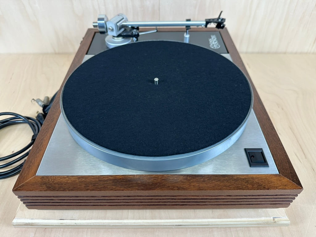 LP12 Linn Sondek Turntable w/Dynavector Karat 19A MKII