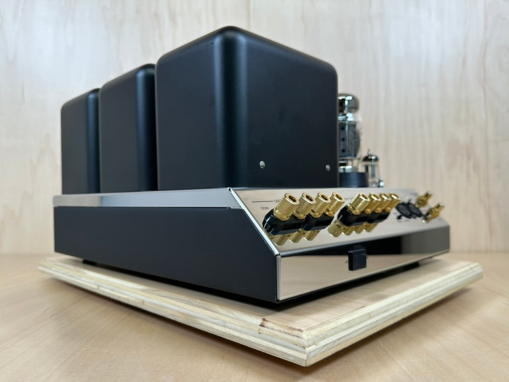 Mcintosh MC275 MKV Tube Amplifier