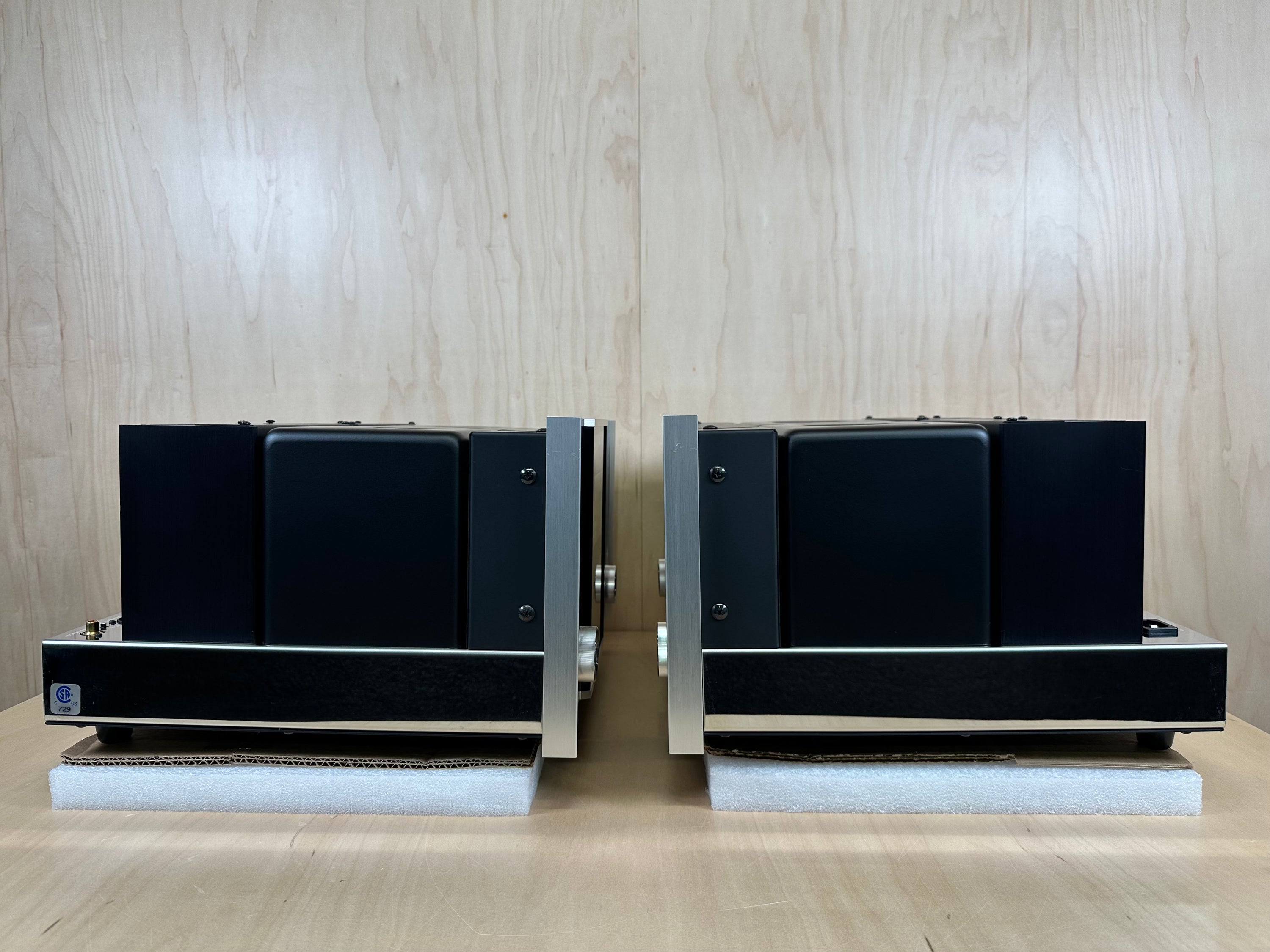 McIntosh MC501 Power Amplifiers (pair)