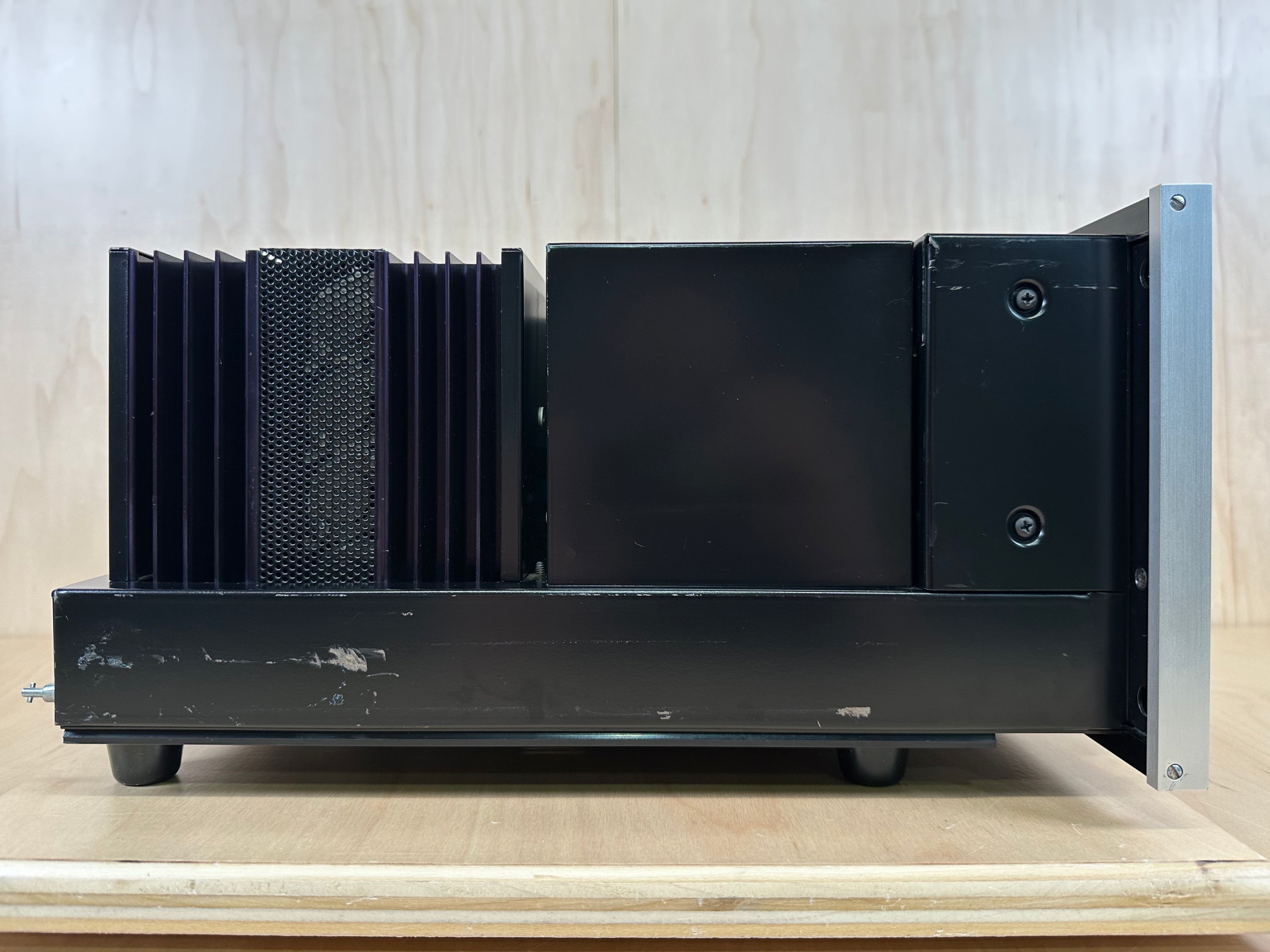 McIntosh MC7270 Digital Dynamic Stereo Power Amplifier
