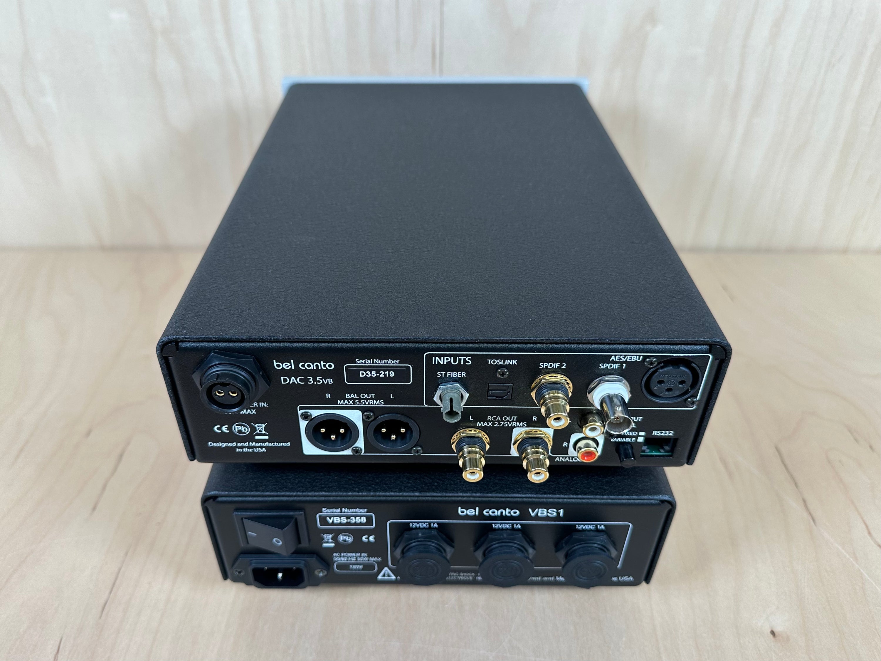 Bel Canto DAC 3.5VB, Remote, VBS1, USB Light Link, ST Fiber Cable w/Original Boxes