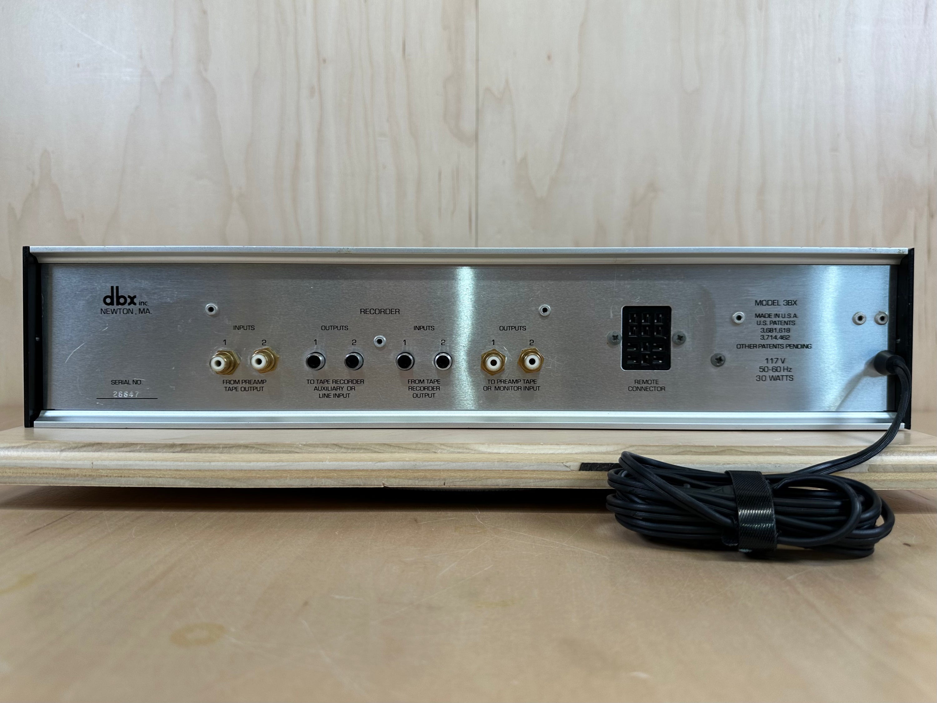 dbx 3BX 3 Band Dynamic Range Expander
