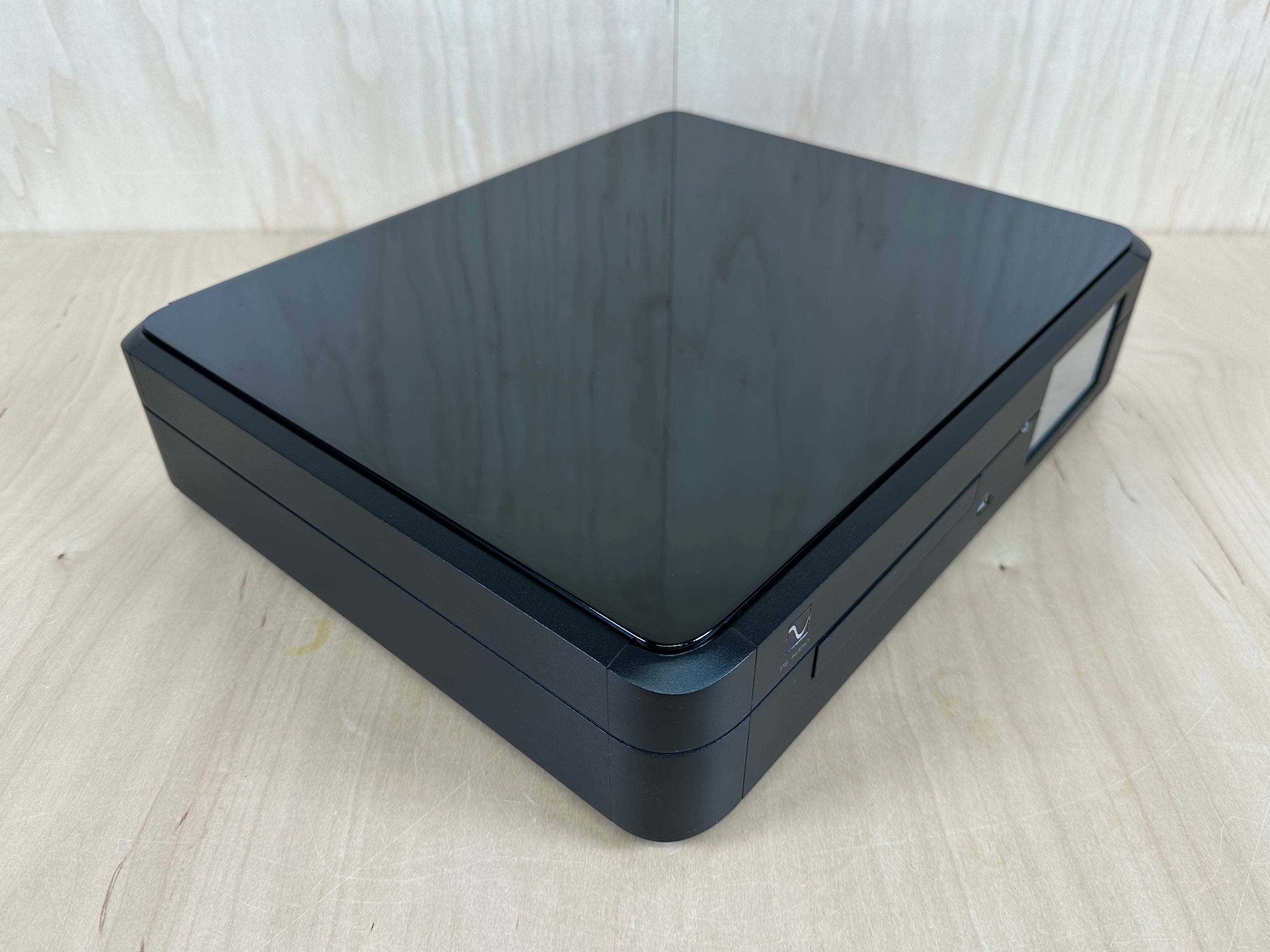 PS Audio DirectStream Memory Player. CD SACD Universal Transport