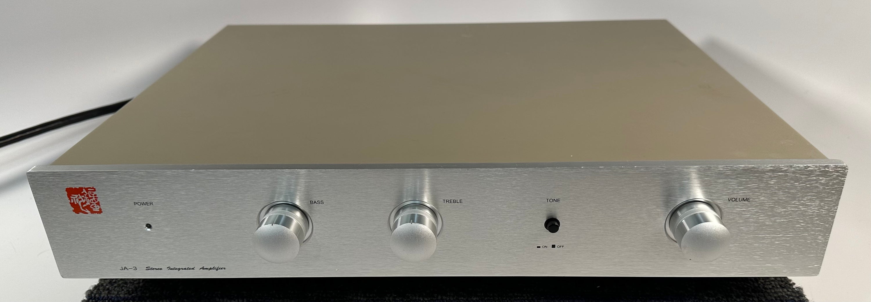 Hengdong Audio Science and Technology Company (Jungson) Model JA-3 Linestage Preamp