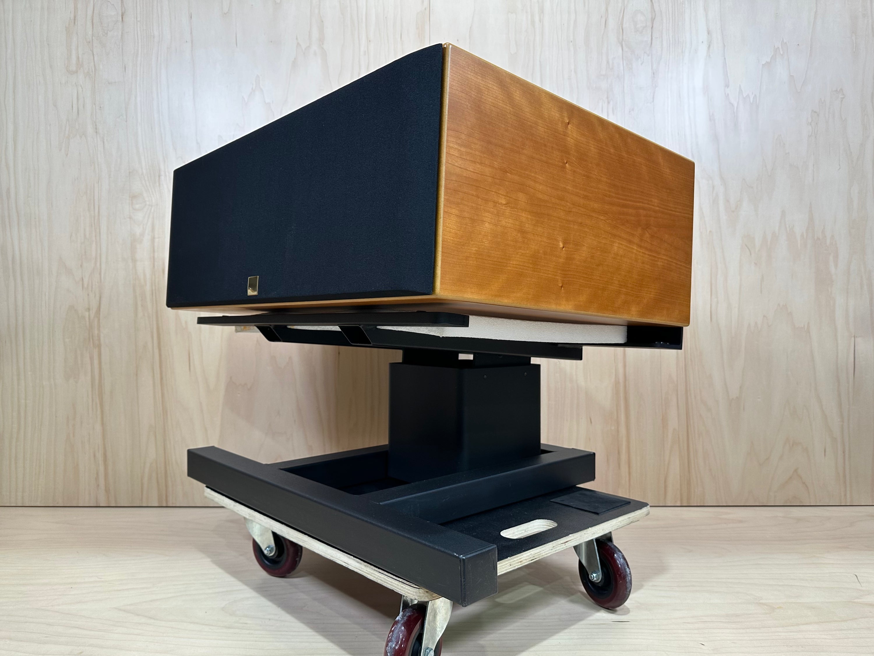 Aerial Acoustics CC5 Center w/Stand