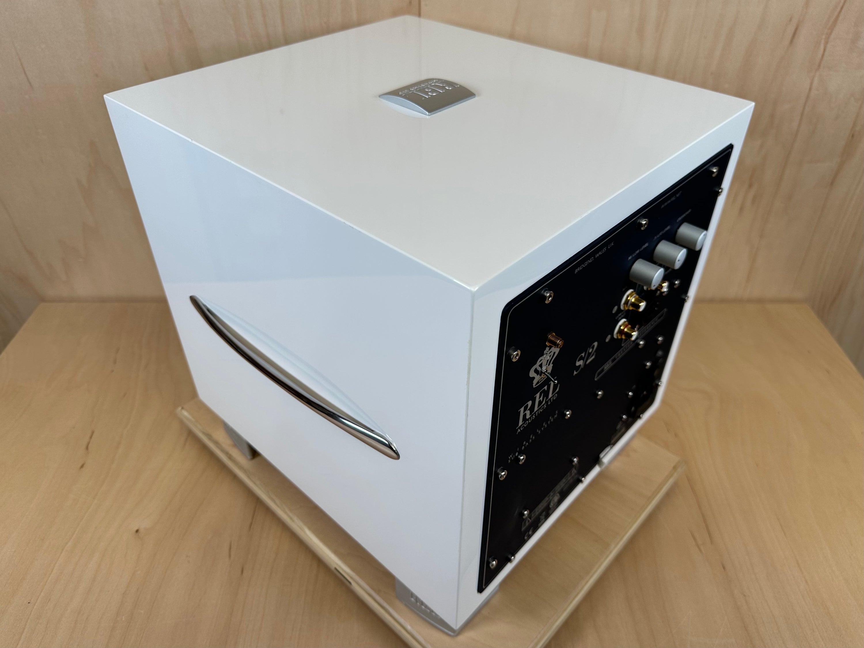 REL Acoustics S/2 10" Powered Subwoofer w/Box Gloss White