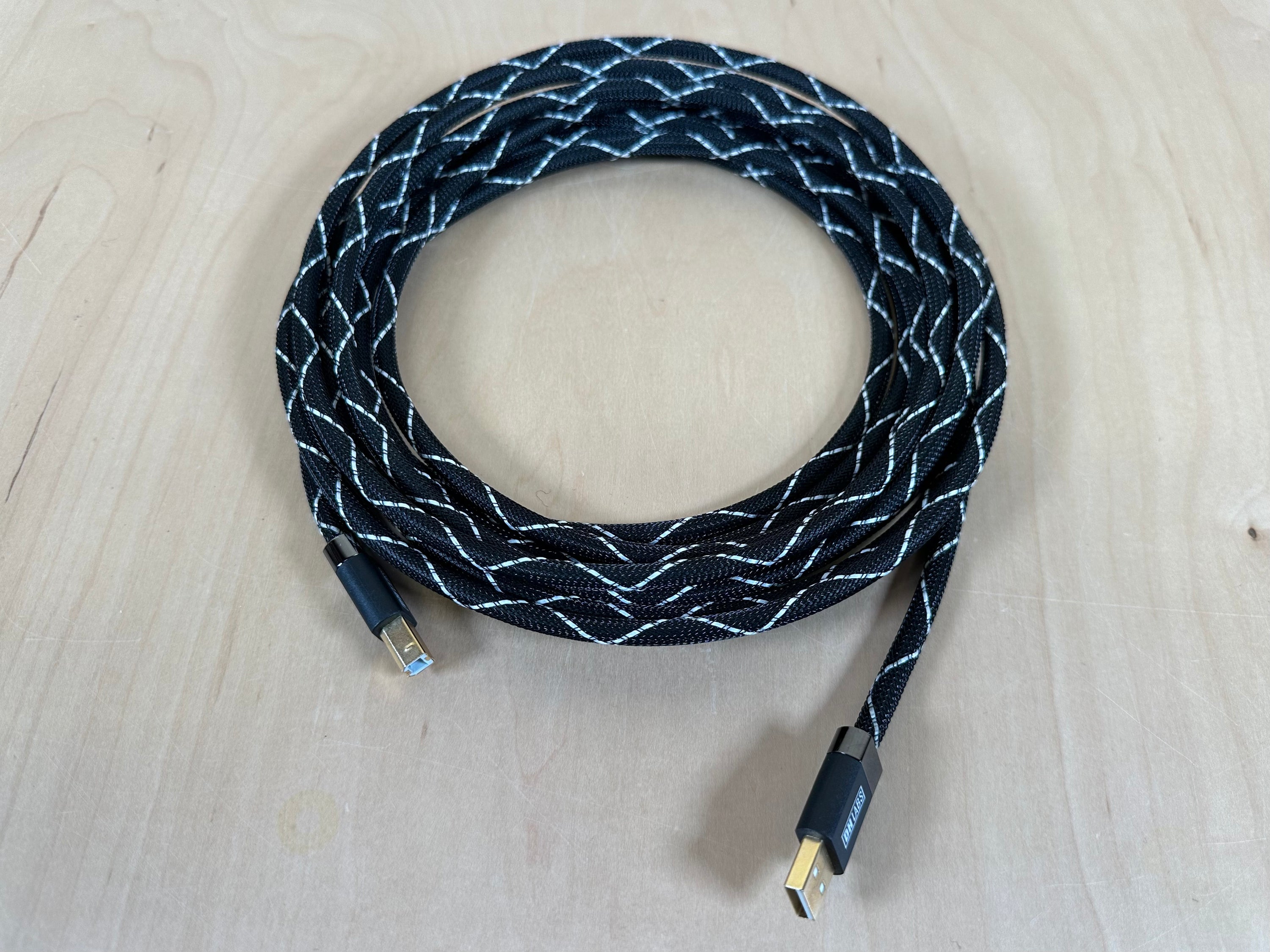 DH Labs Silver Sonic 5 Meter USB Cable