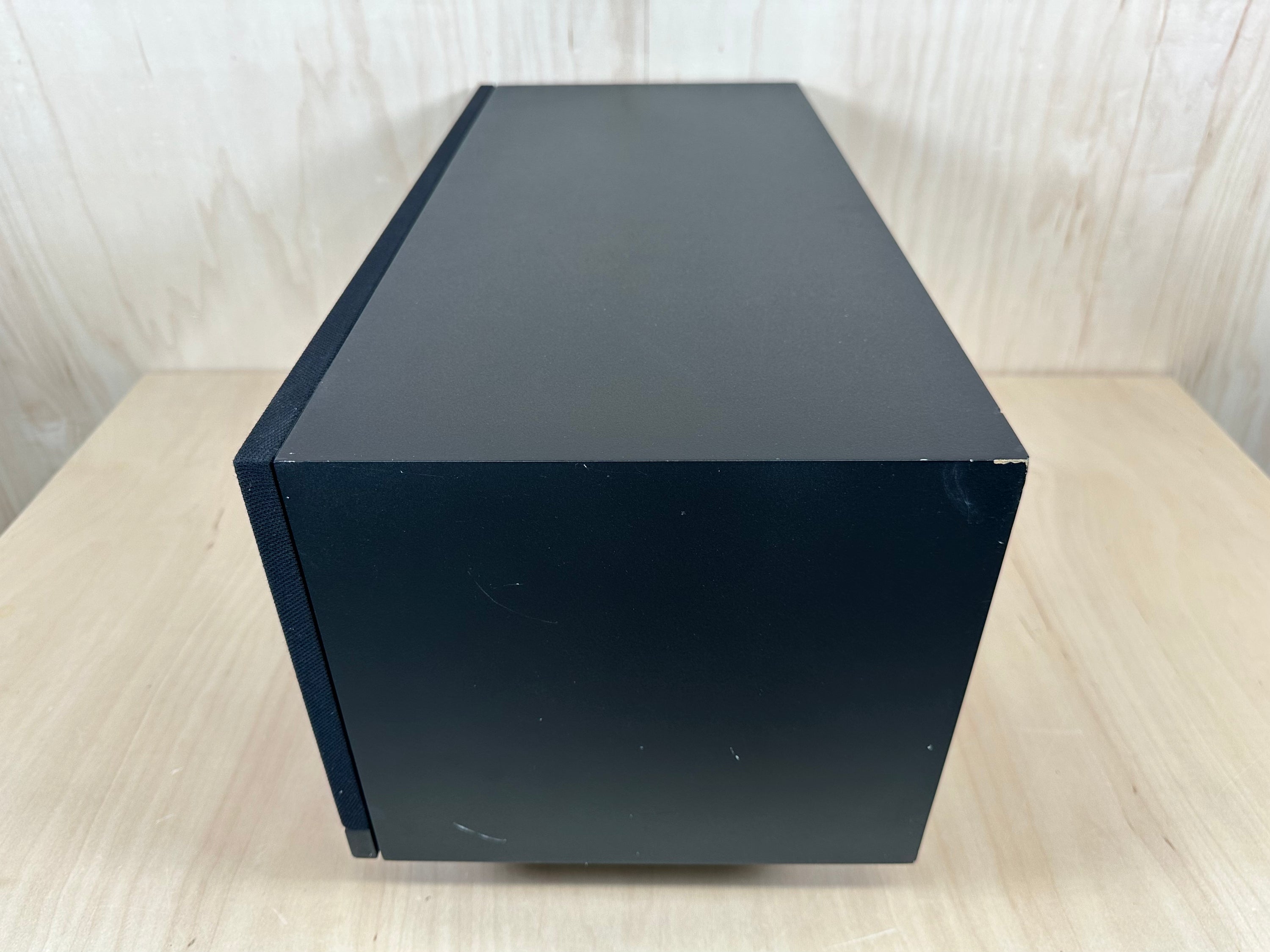 Apogee Acoustics Perseus Speaker