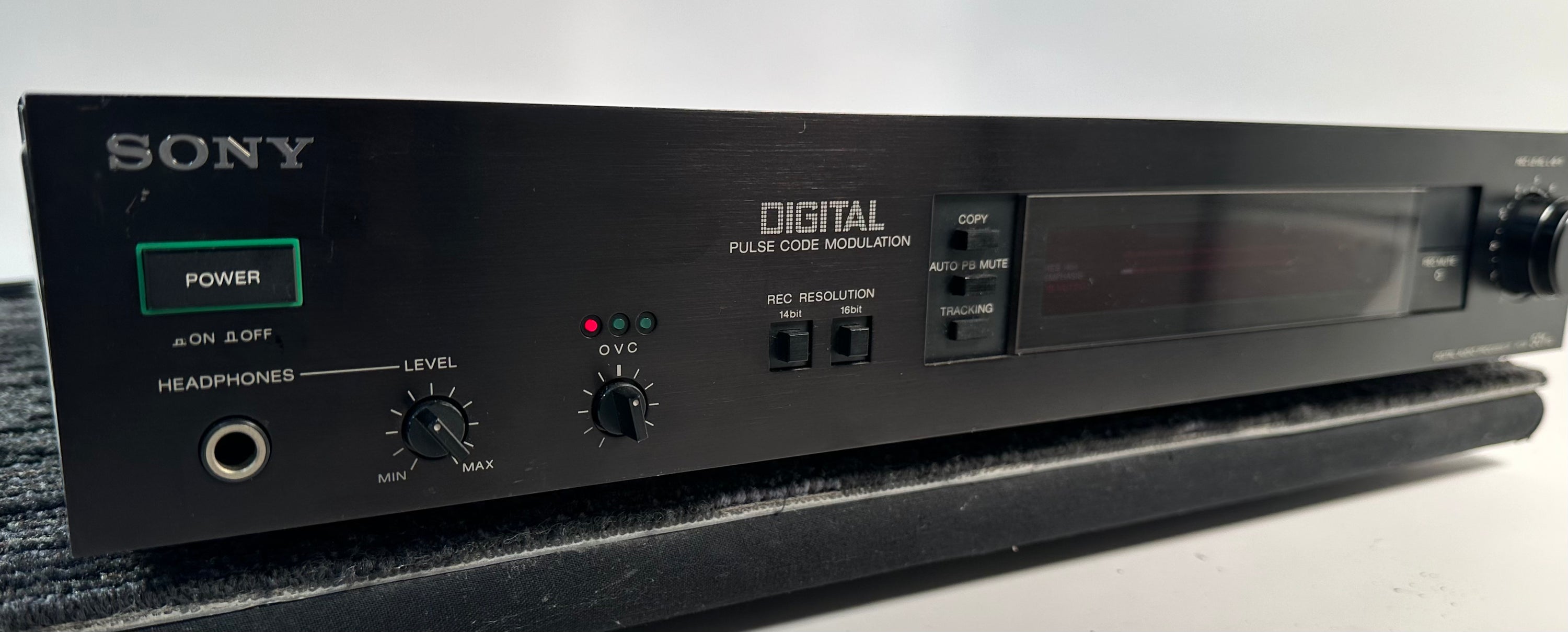 Sony PCM-501ES Digital Audio Processor