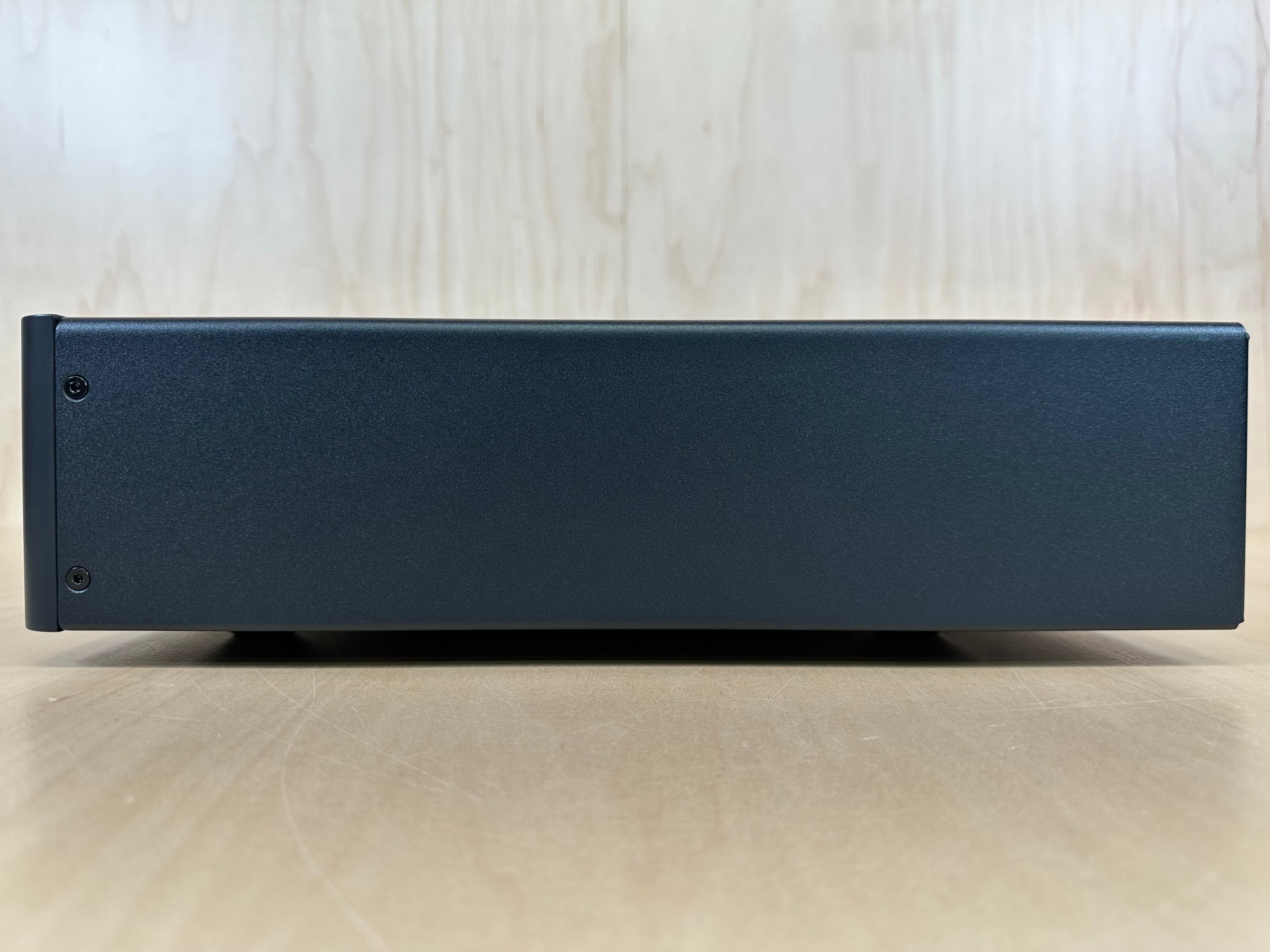 NAD C268 Stereo Amplifier