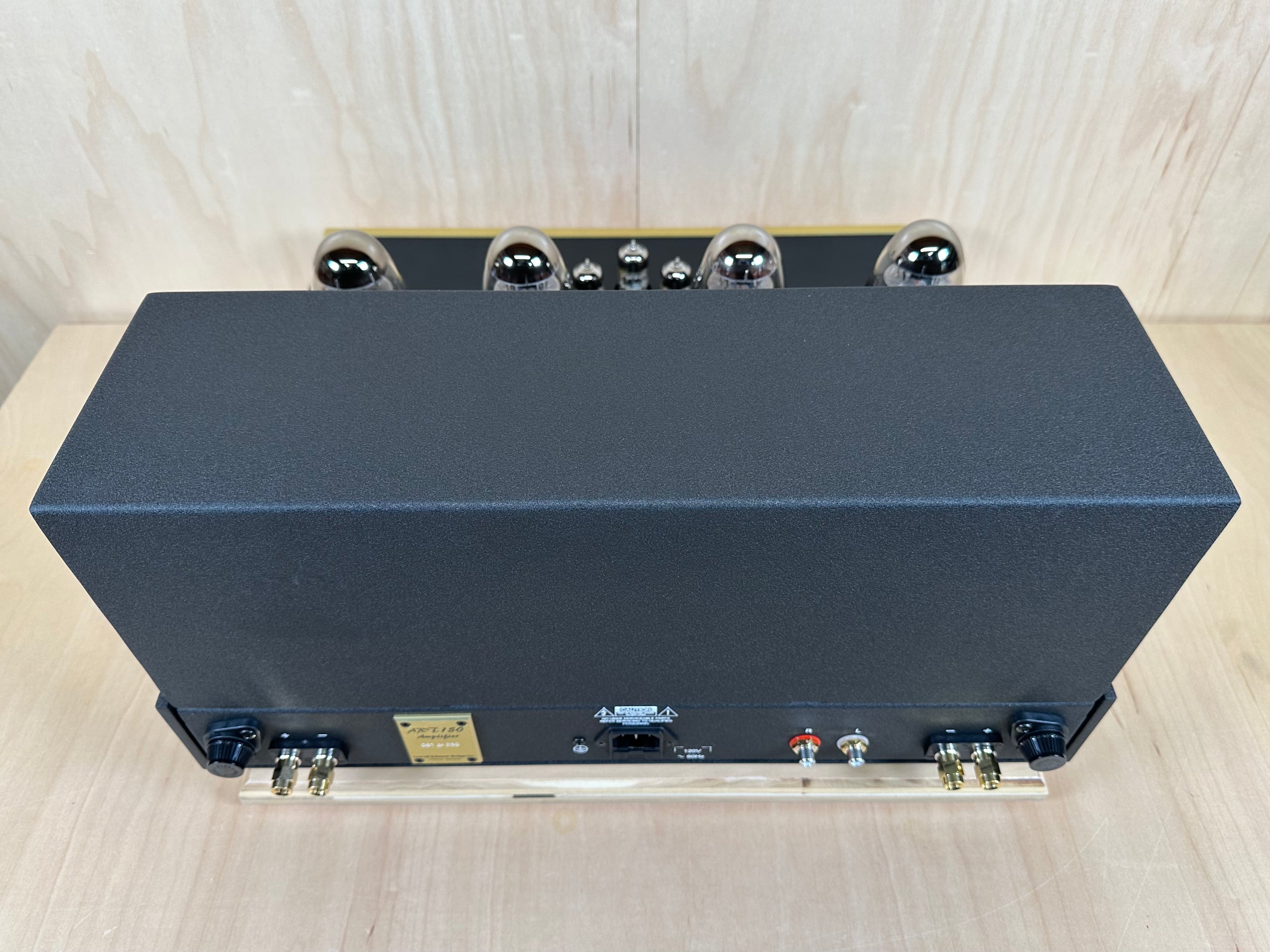 Conrad Johnson ART150 Amplifier Open Box