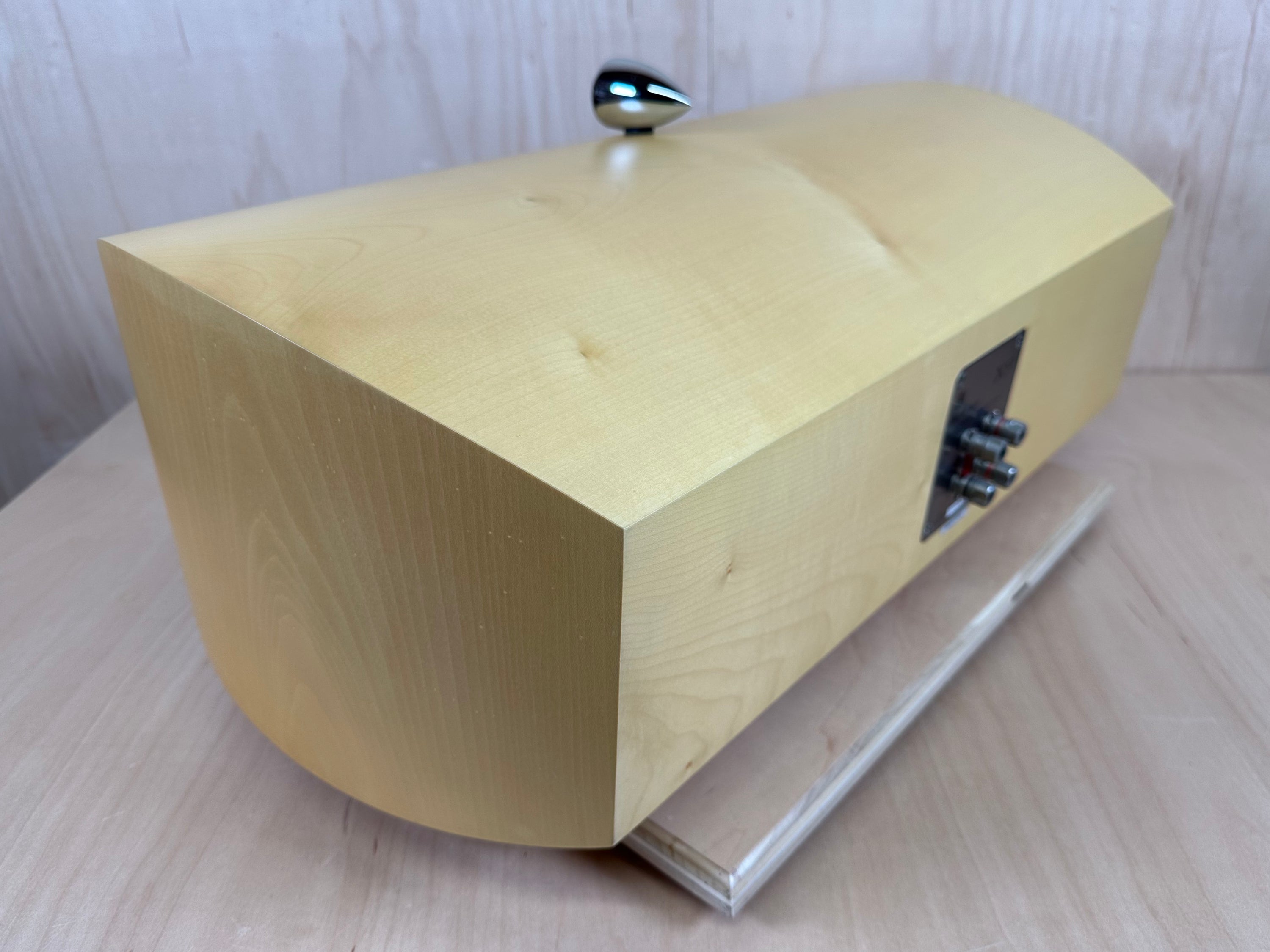 Kef XQ Two C Center Channel Speaker Light Maple w/Kef Rubber Pad