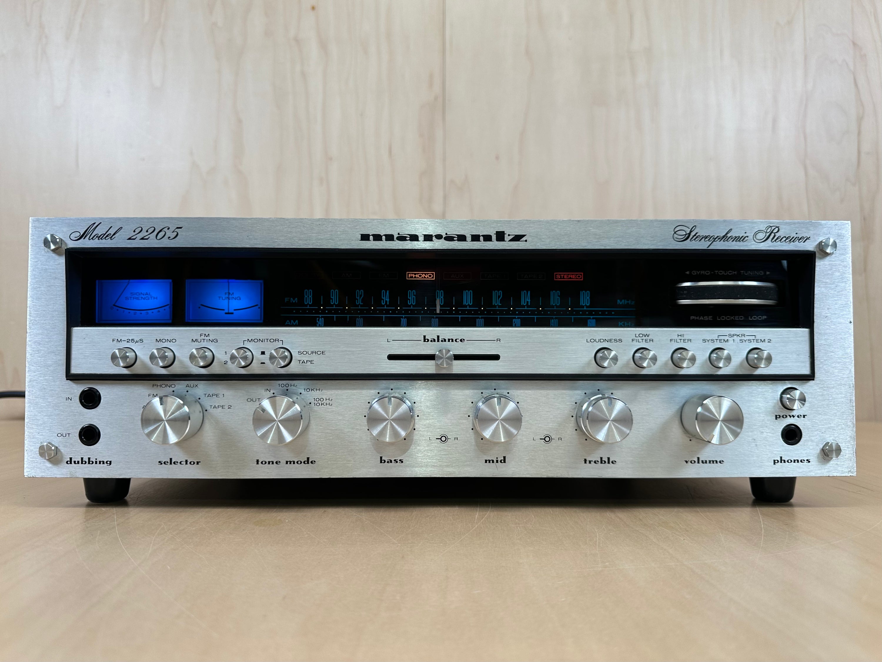 Marantz Stereophonic Receiver Model 2265