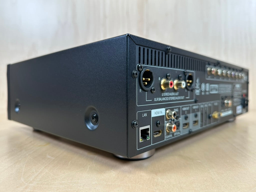 Oppo BDP-105 Blu-Ray SACD Player