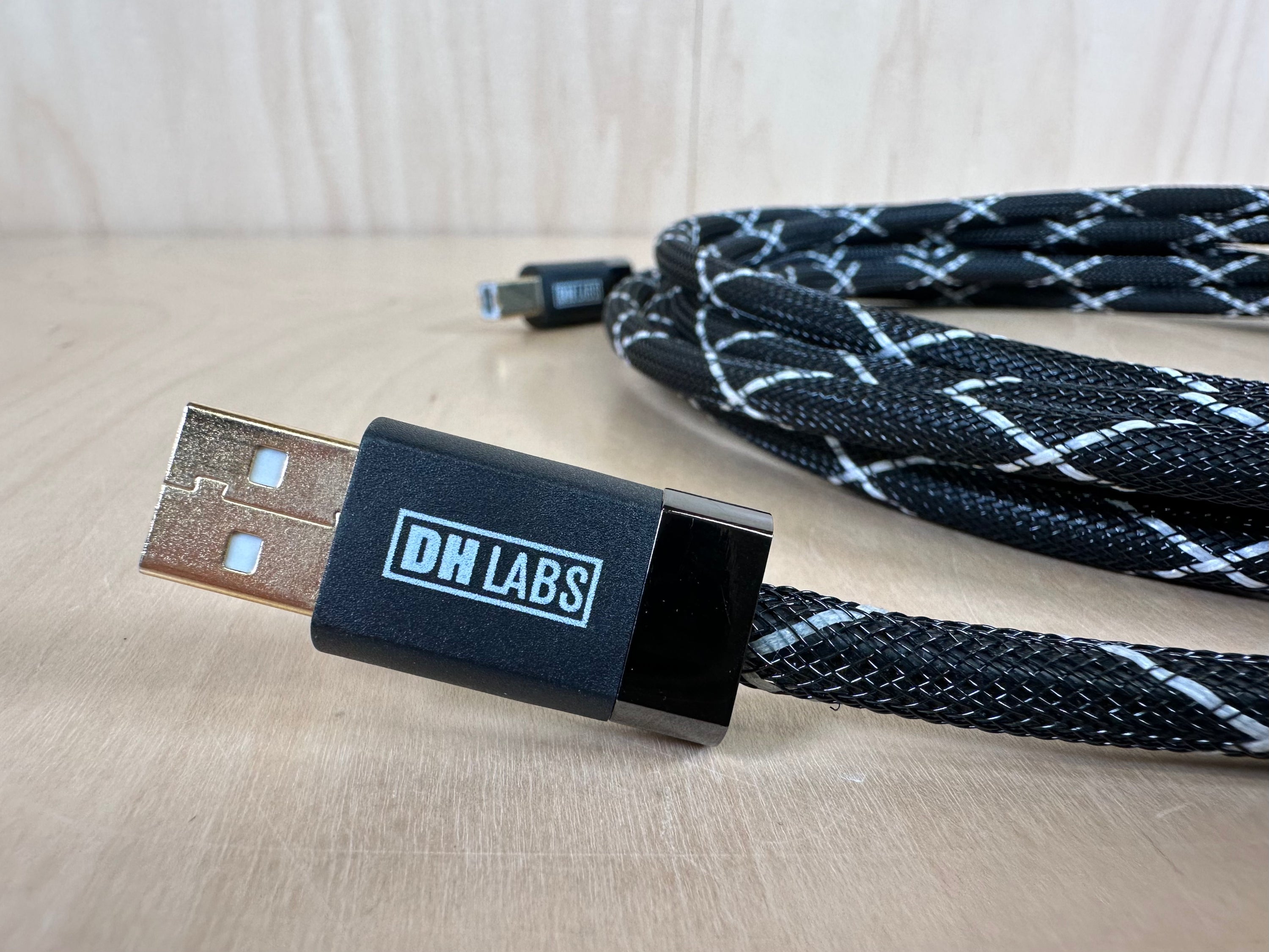 DH Labs Silver Sonic 5 Meter USB Cable