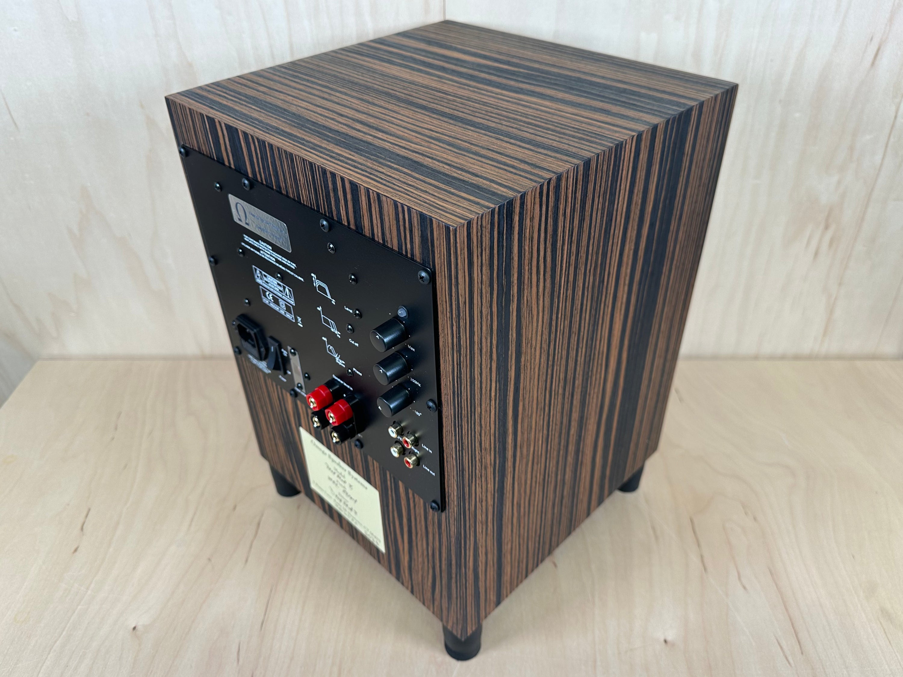 Omega Speaker Systems Deep Hemp 8 Macassar Ebony 2022 Subwoofer