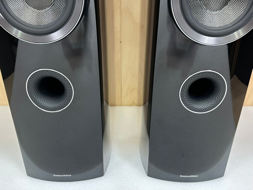 B&W 804 D3 Speakers Gloss Black
