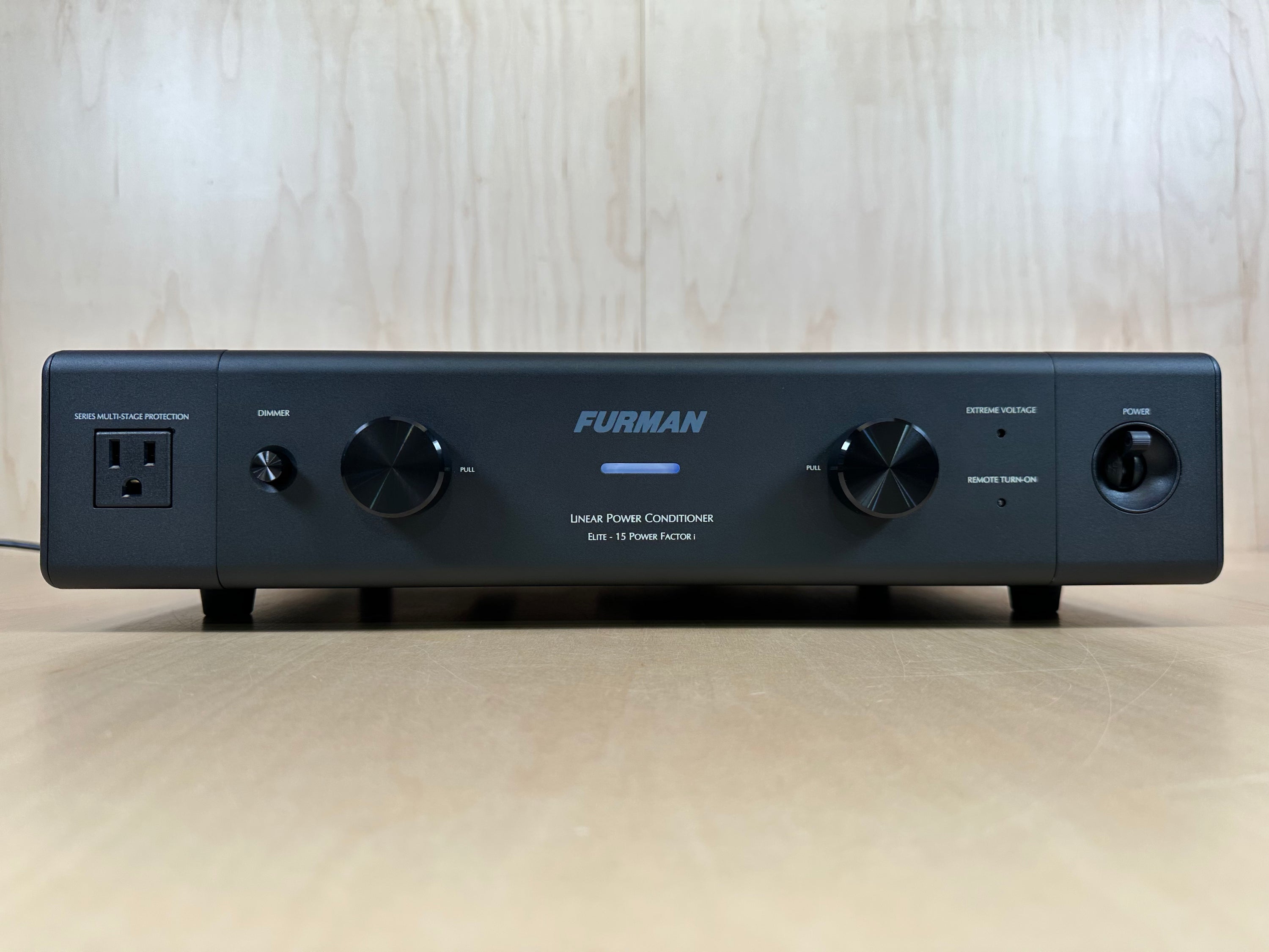 Furman Elite-15PFI Linear Power Conditioner