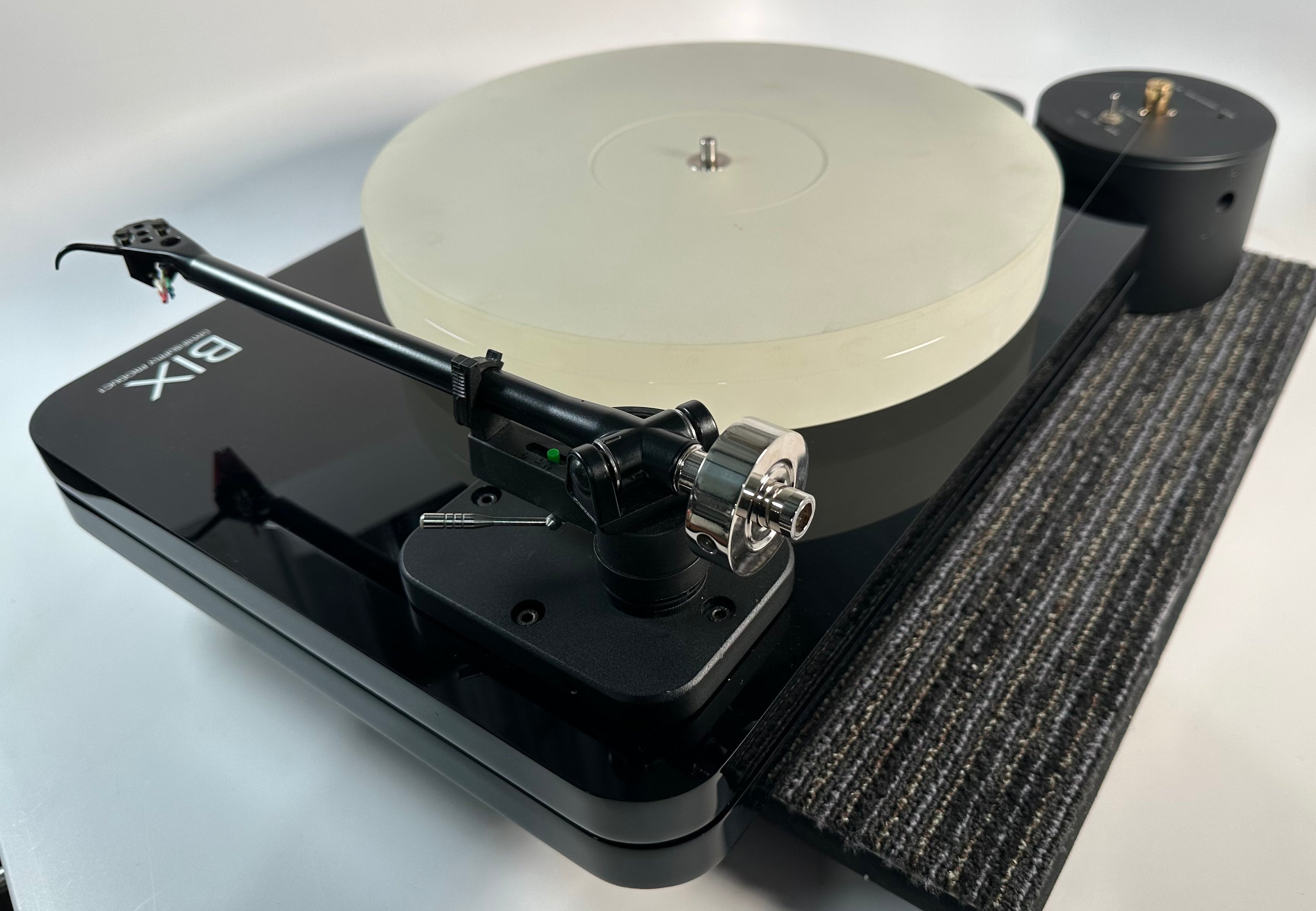 BIX DIYHIFISUPPLY Turntable