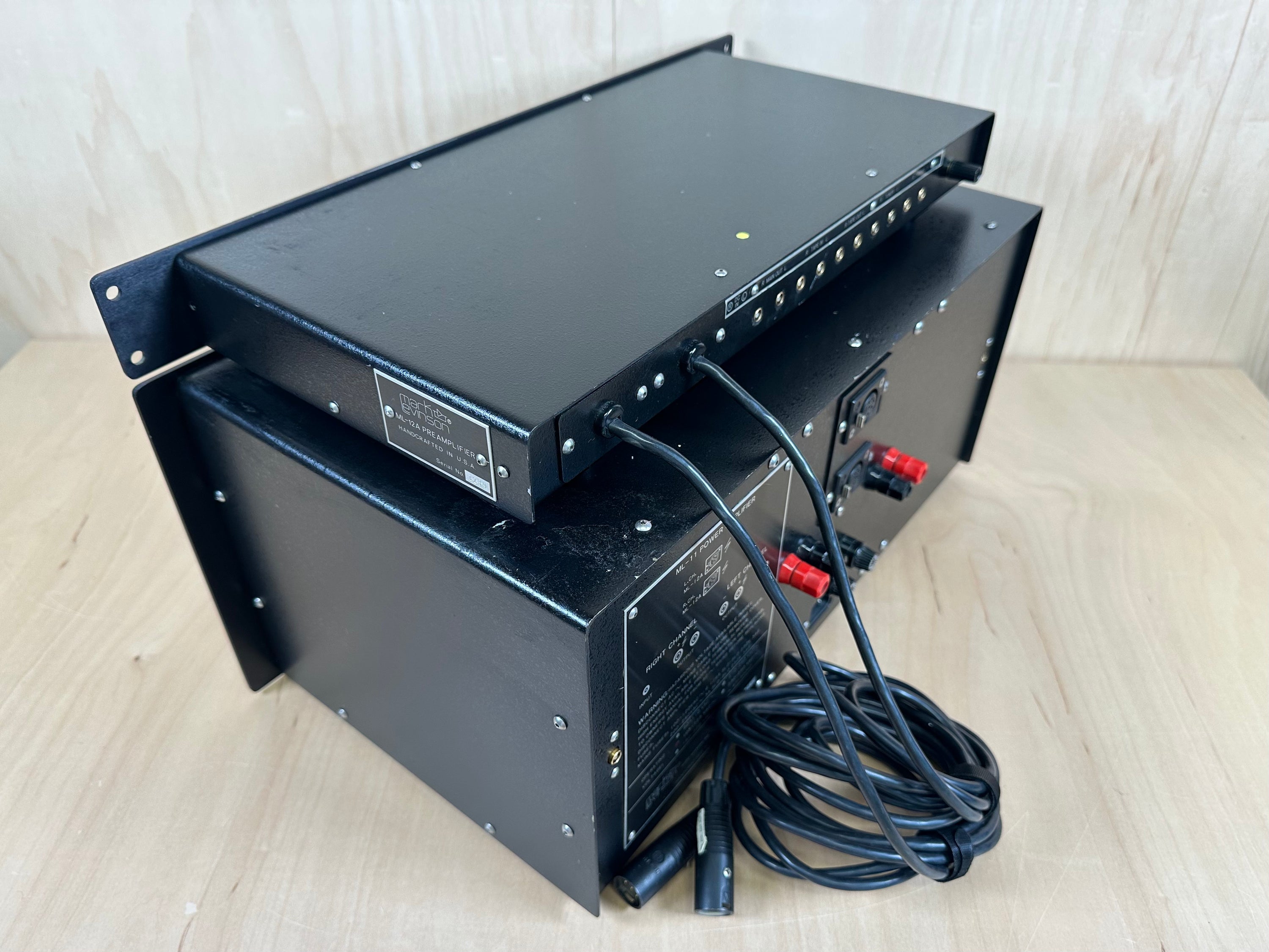 Mark Levinson ML-12A Preamp And ML-11 Power Amp READ
