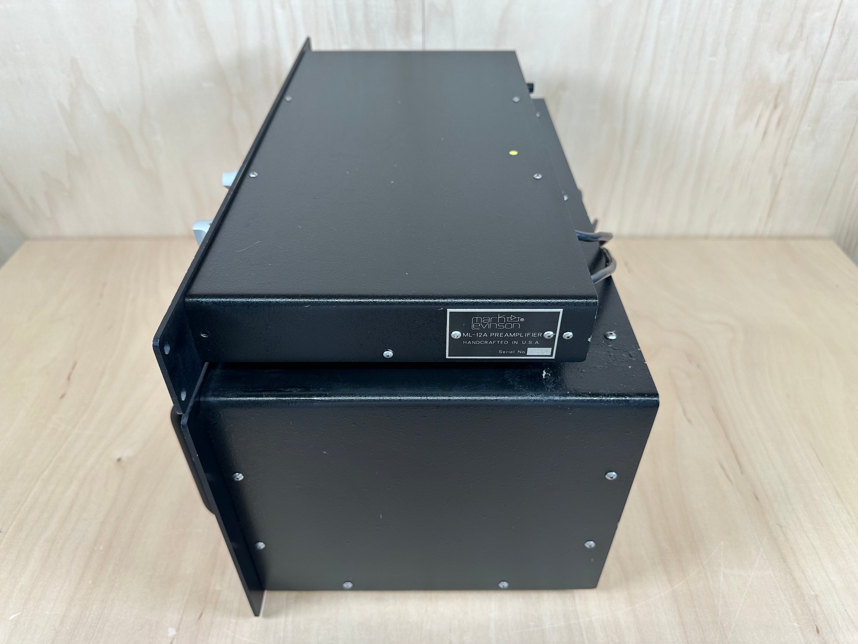 Mark Levinson ML-12A Preamp And ML-11 Power Amp READ