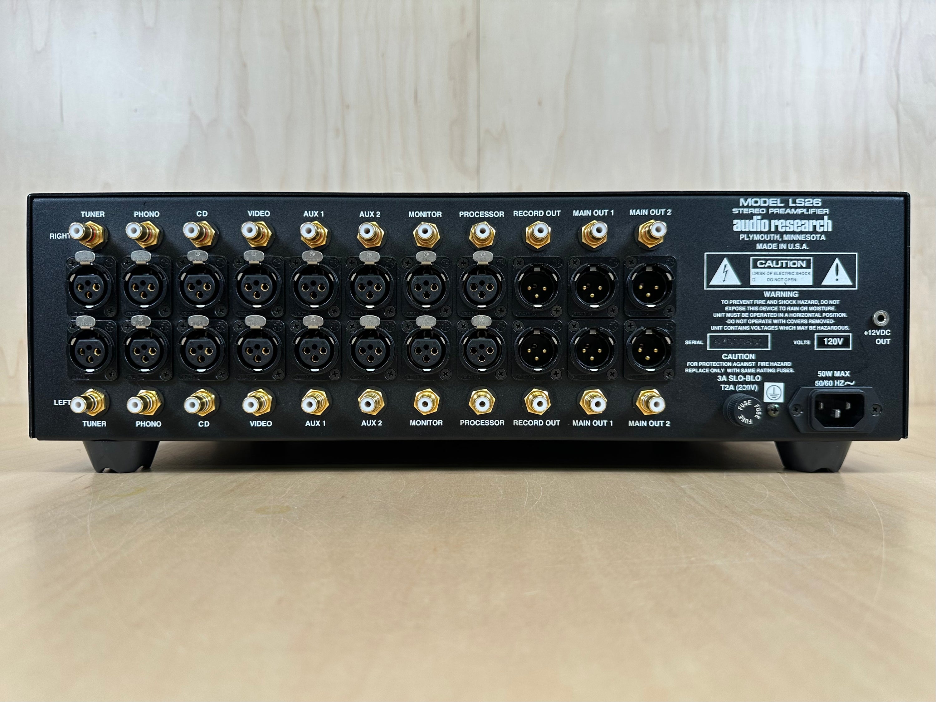 Audio Research LS26 Line Stage Vacuum Tube Preamplifier