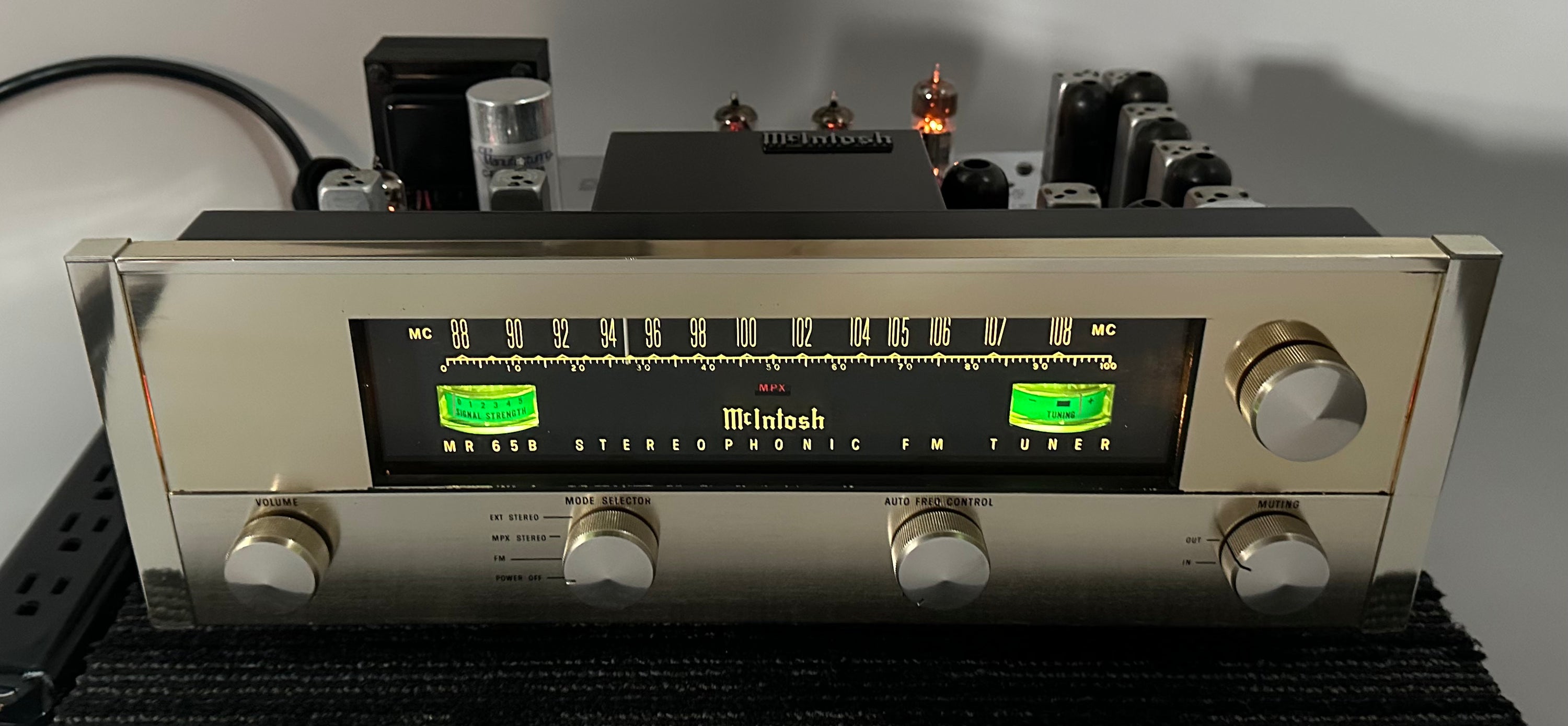 Mcintosh MR 65B FM Stereo MPX Tuner w/Richard Modafferi Upgrades