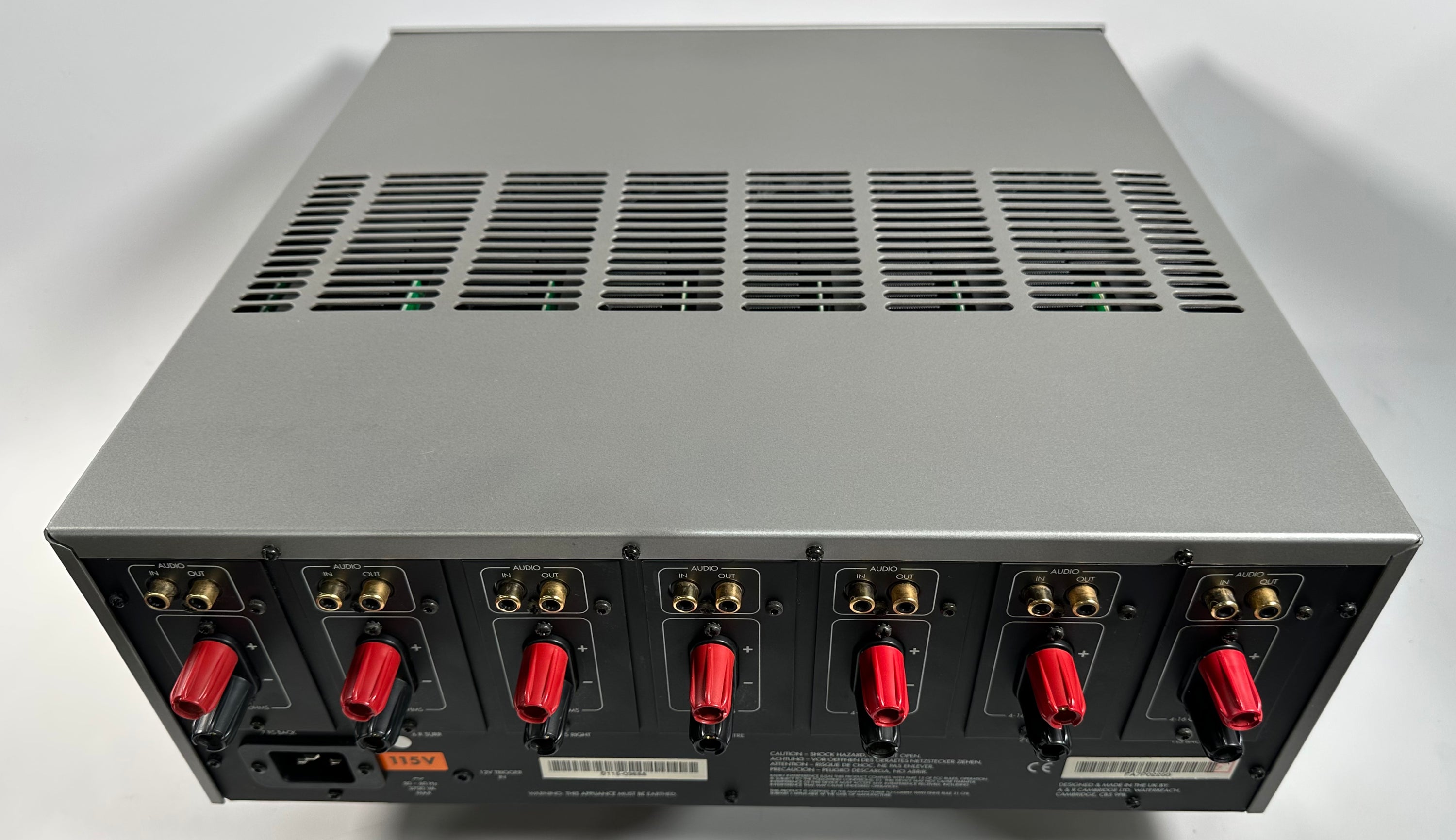 Arcam FMJ P7 Multichannel Power Amplifier