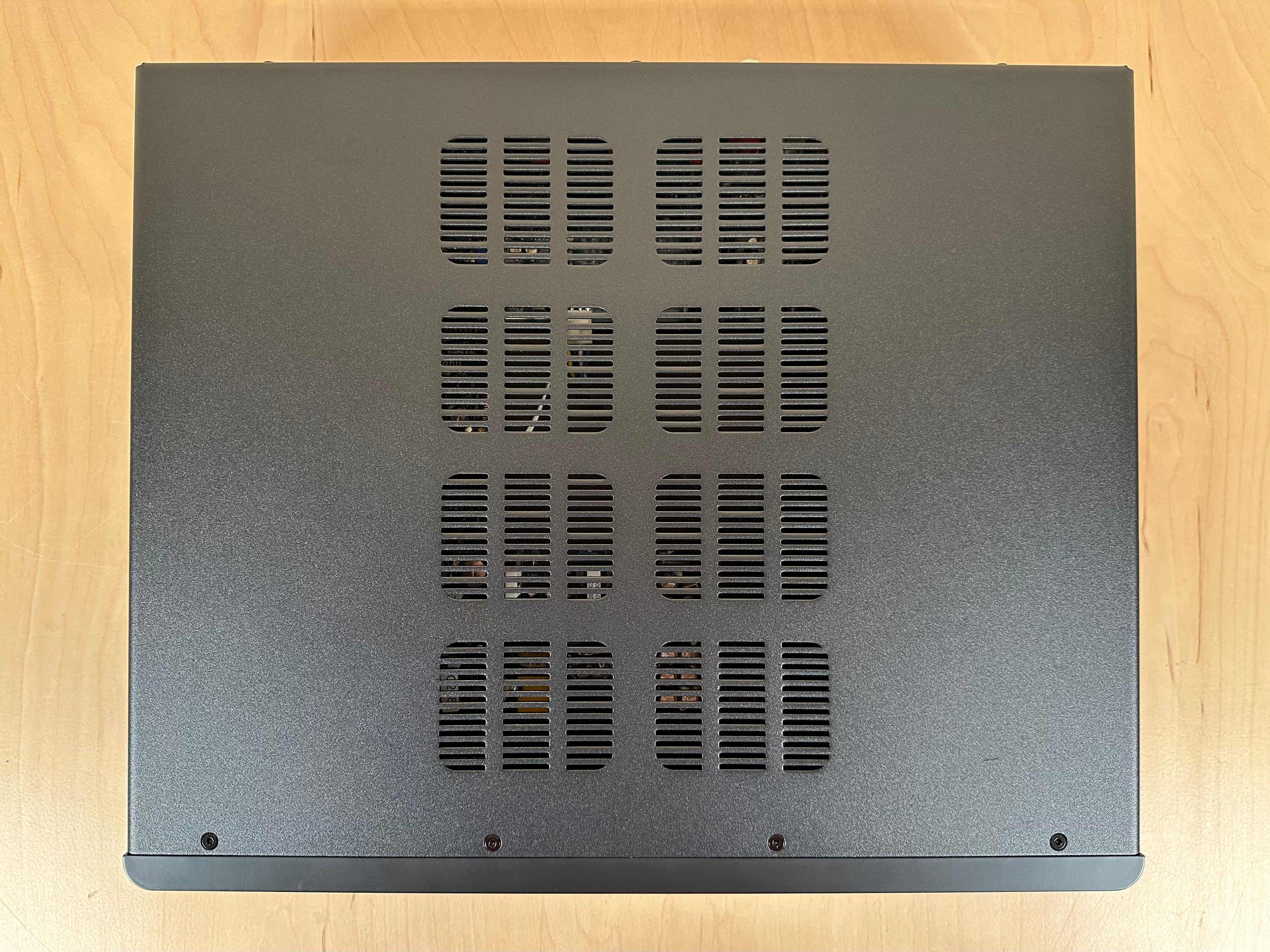 NAD C268 Stereo Amplifier