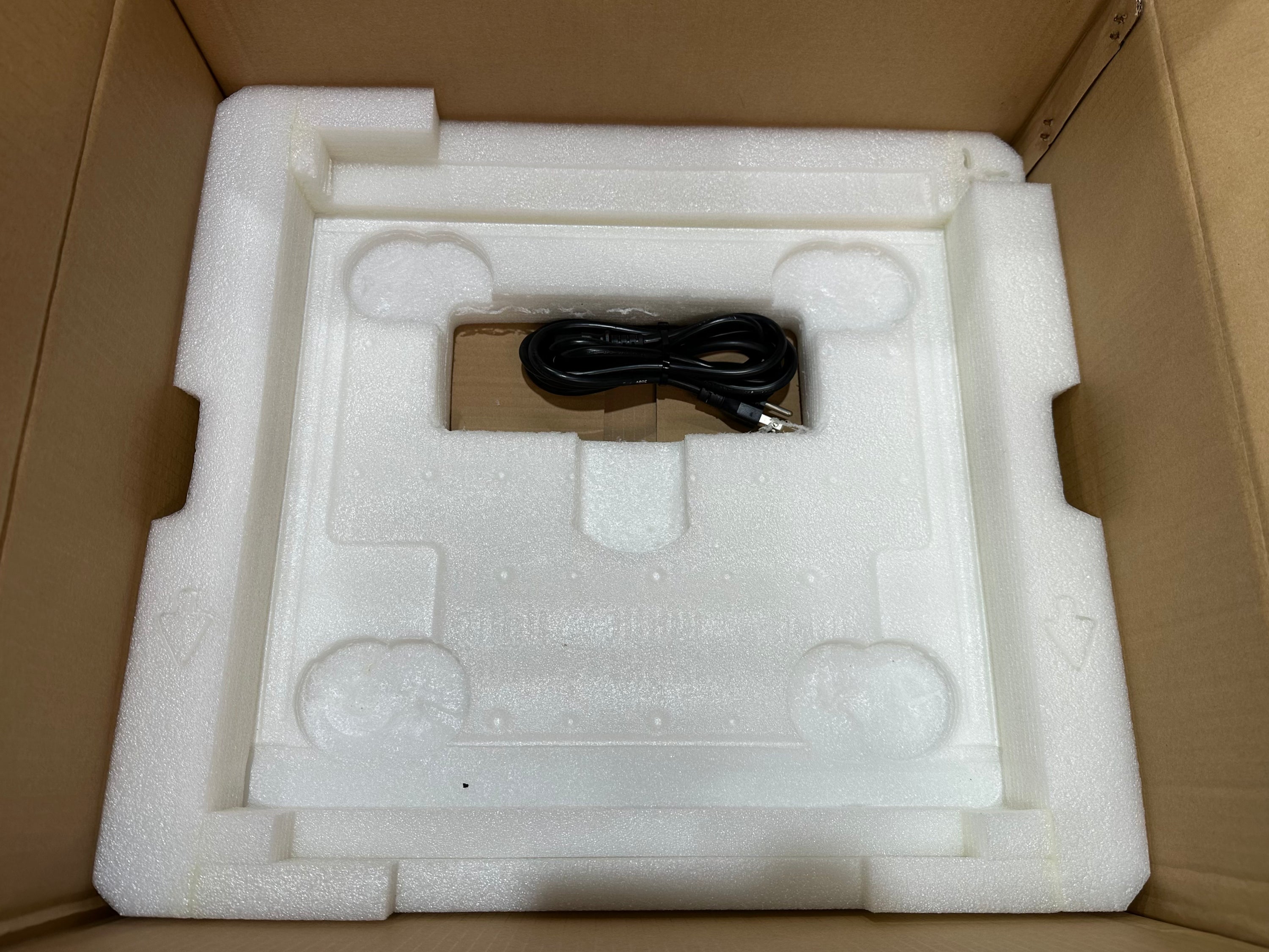 Rotel RMB 1575 Five Channel Amplifier in Silver w/Original Box