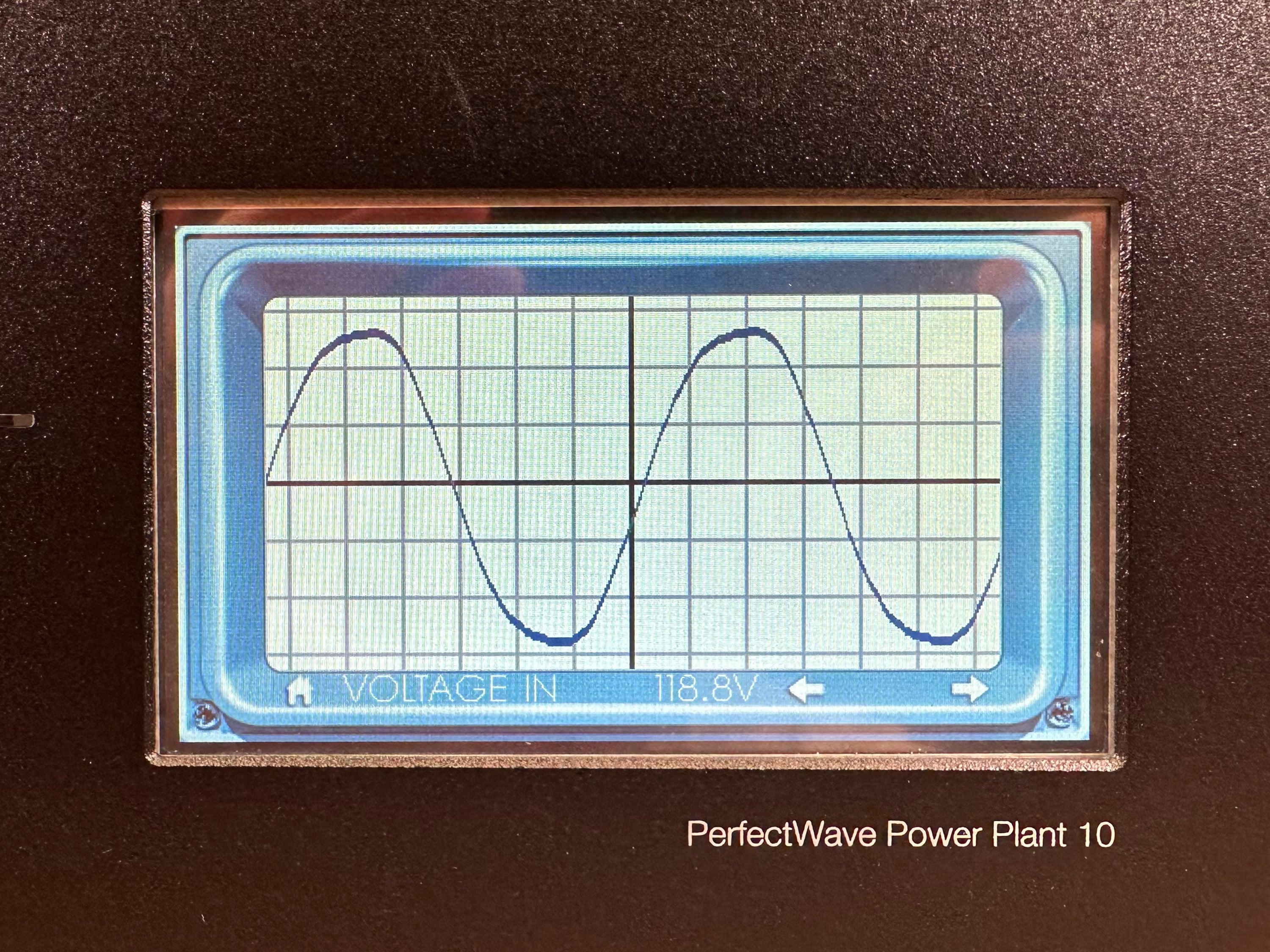PS Audio PerfectWave Power Plant 10 w/Remote & 2M PW AC-12 Power Cable