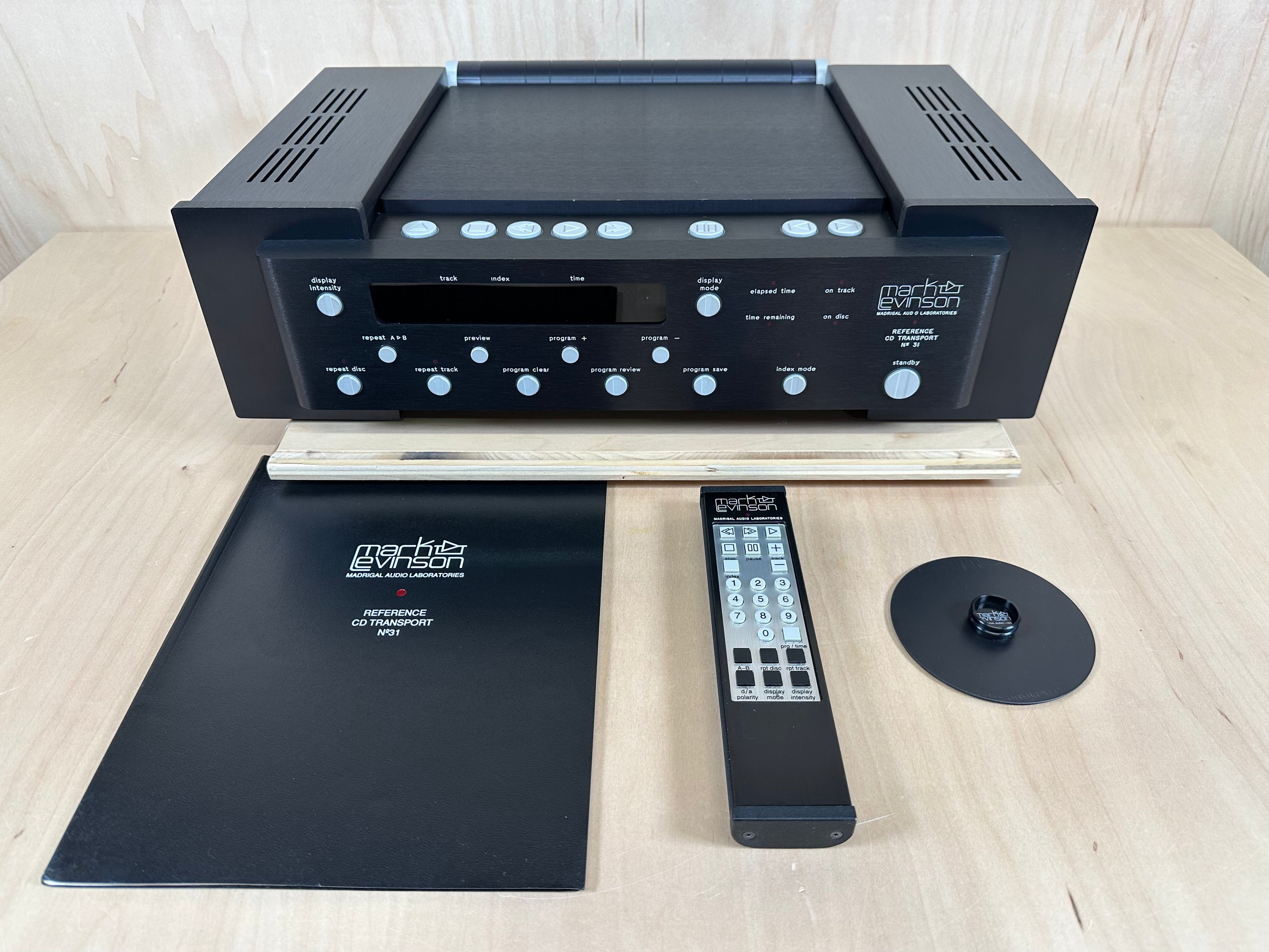 Mark Levinson No. 31 CD Transport Motorized Top Loading
