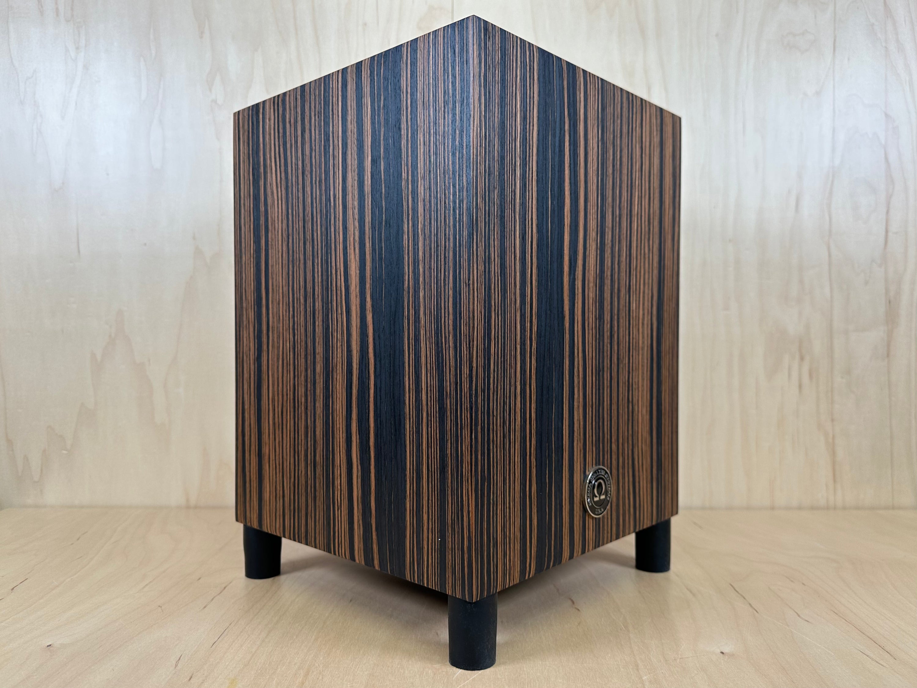 Omega Speaker Systems Deep Hemp 8 Macassar Ebony 2022 Subwoofer