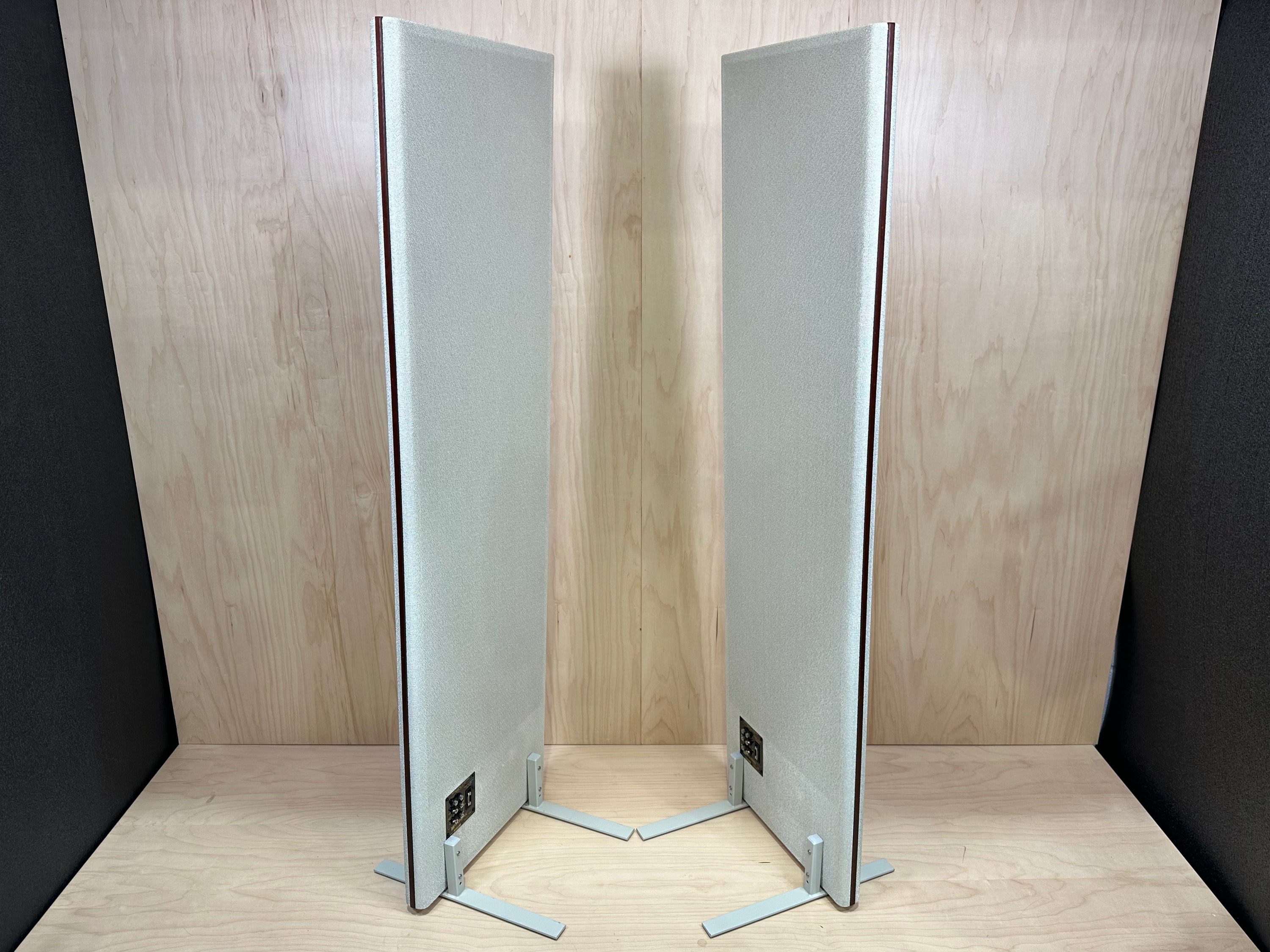 Magnepan Magneplanar MG-1.6/QR Speakers