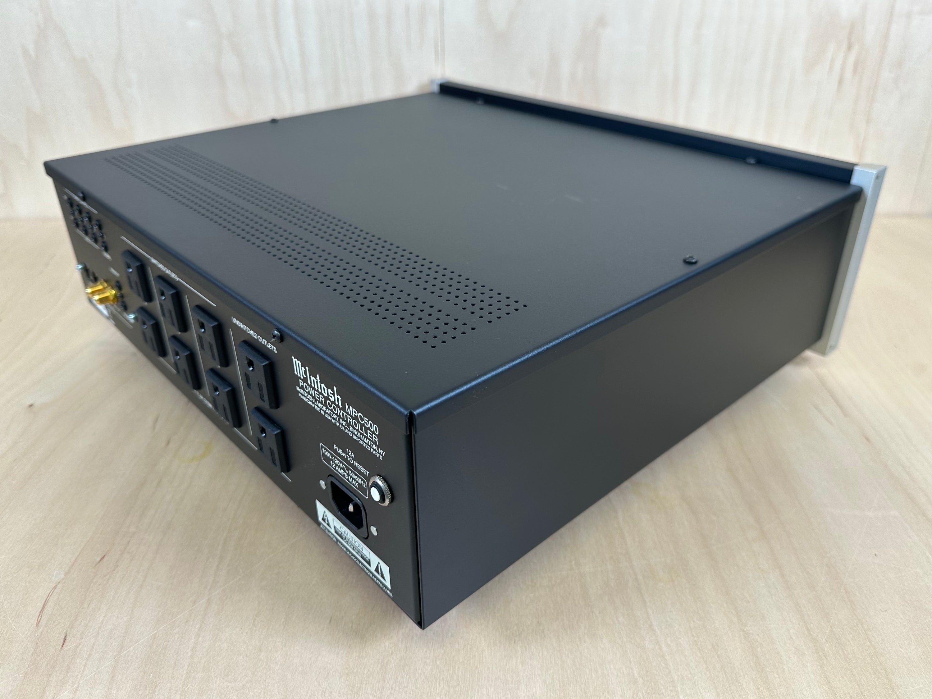 McIntosh MPC500 Power Controller w/New Factory Box