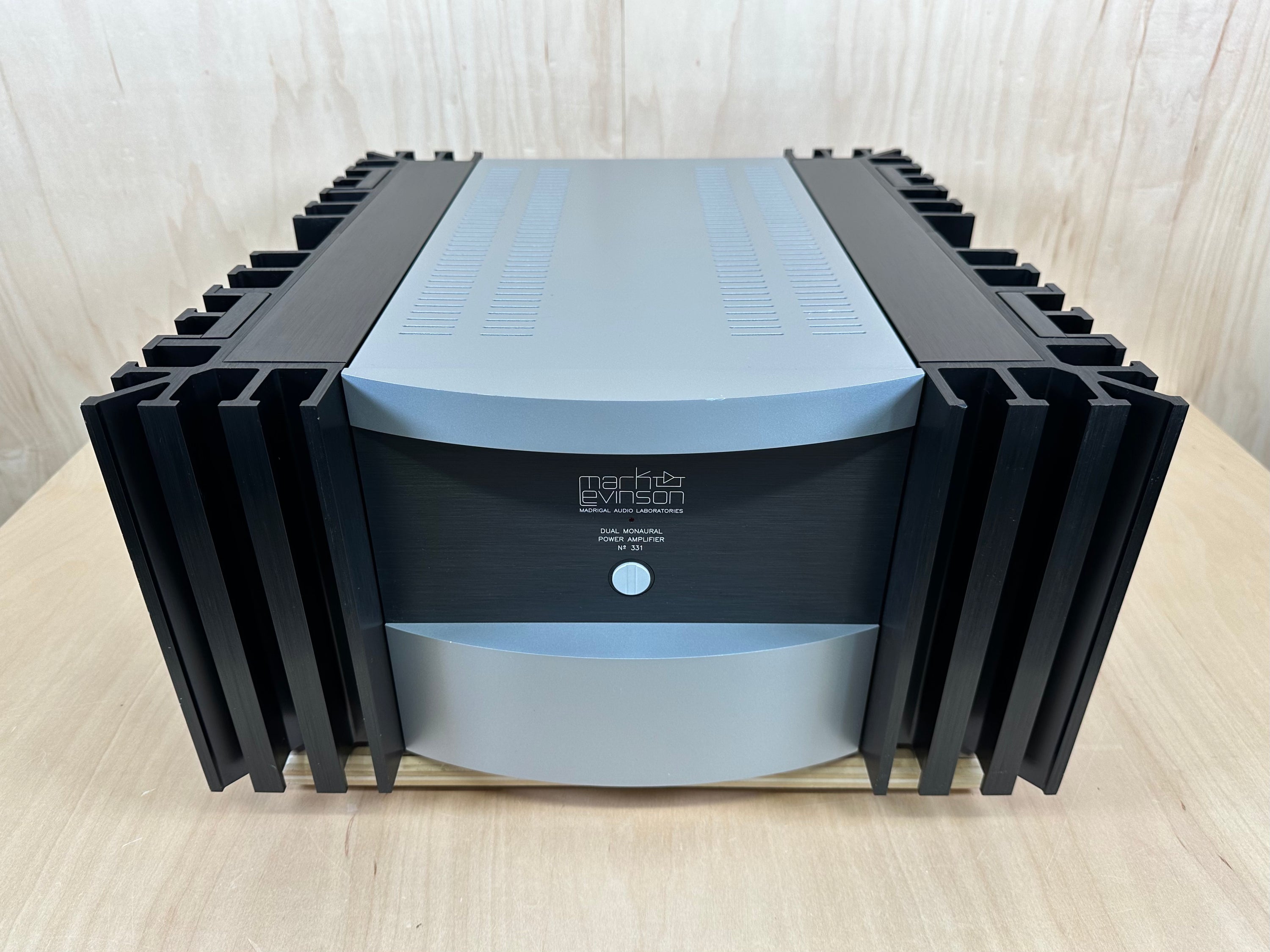 Mark Levinson 331 Dual Monaural Amplifier Recapped and Serviced