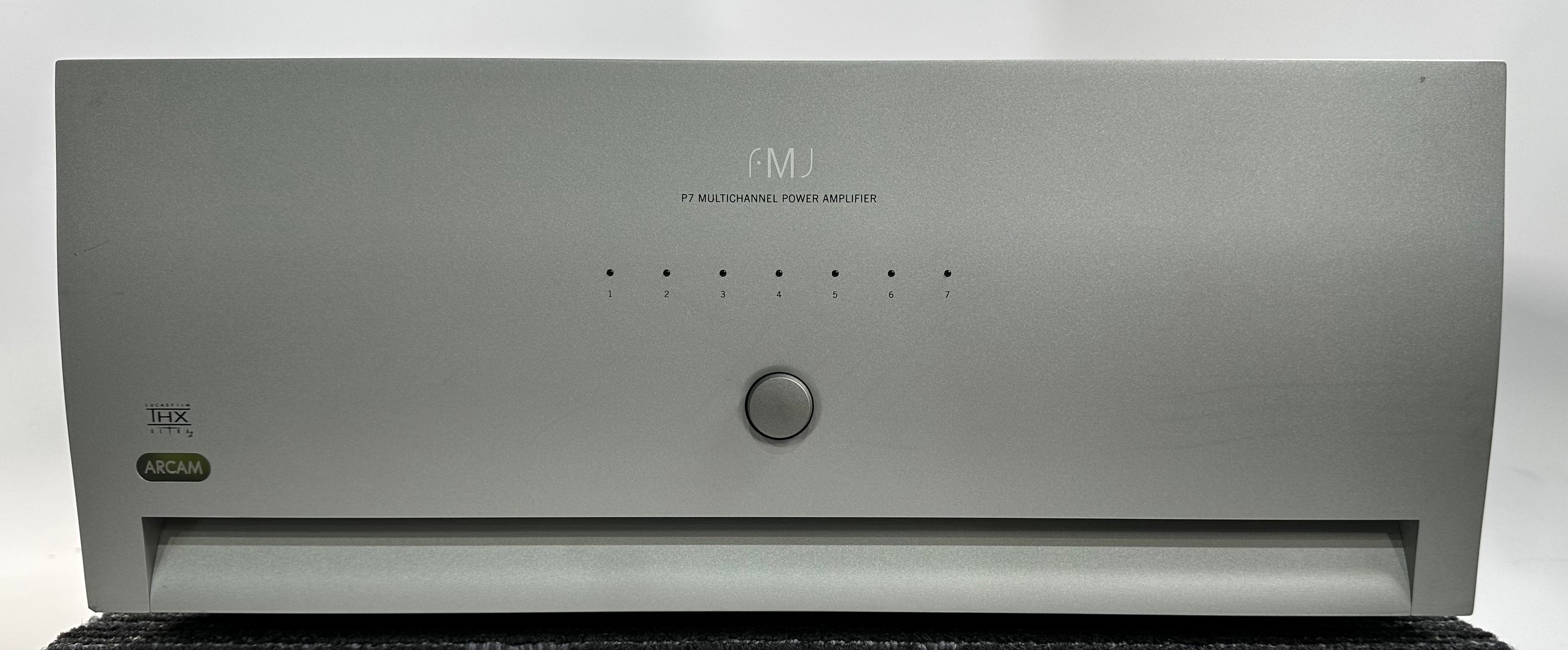 Arcam FMJ P7 Multichannel Power Amplifier