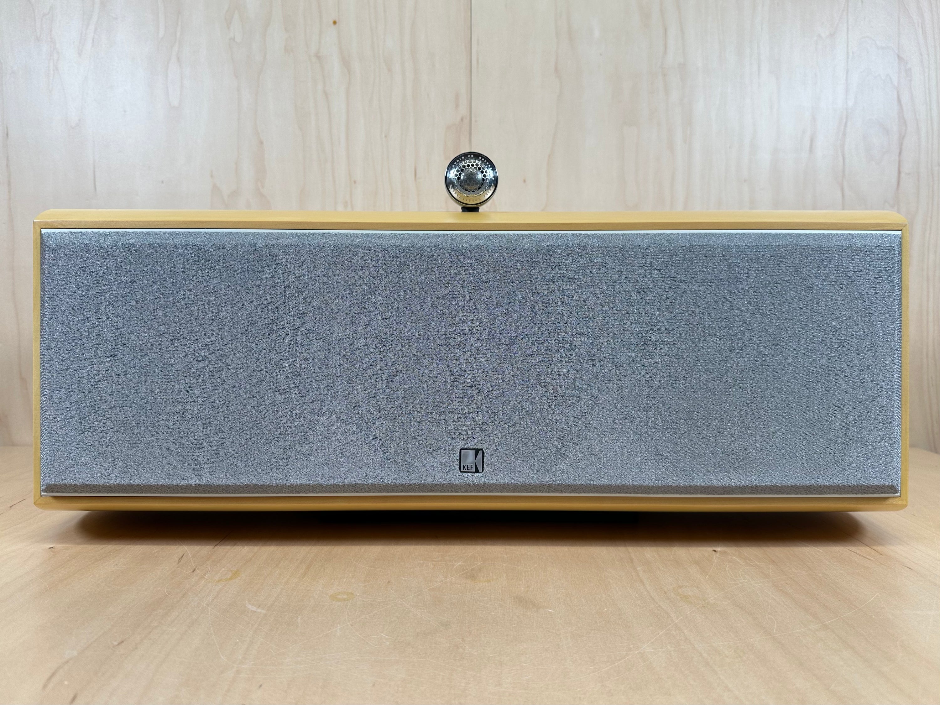 Kef XQ Two C Center Channel Speaker Light Maple w/Kef Rubber Pad