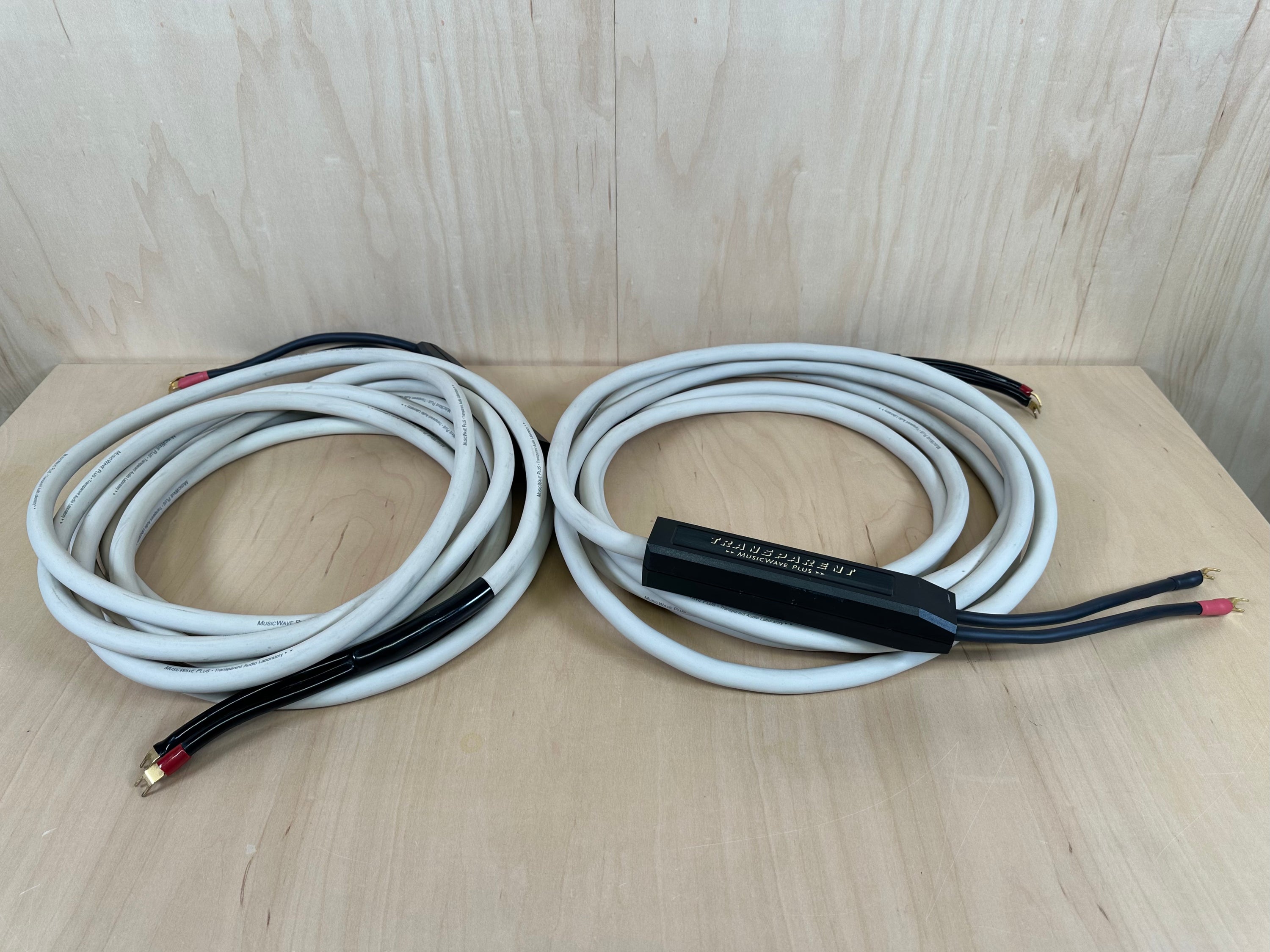 Transparent Audio Musicwave Plus 25' Speaker Cables w/Spade Connectors