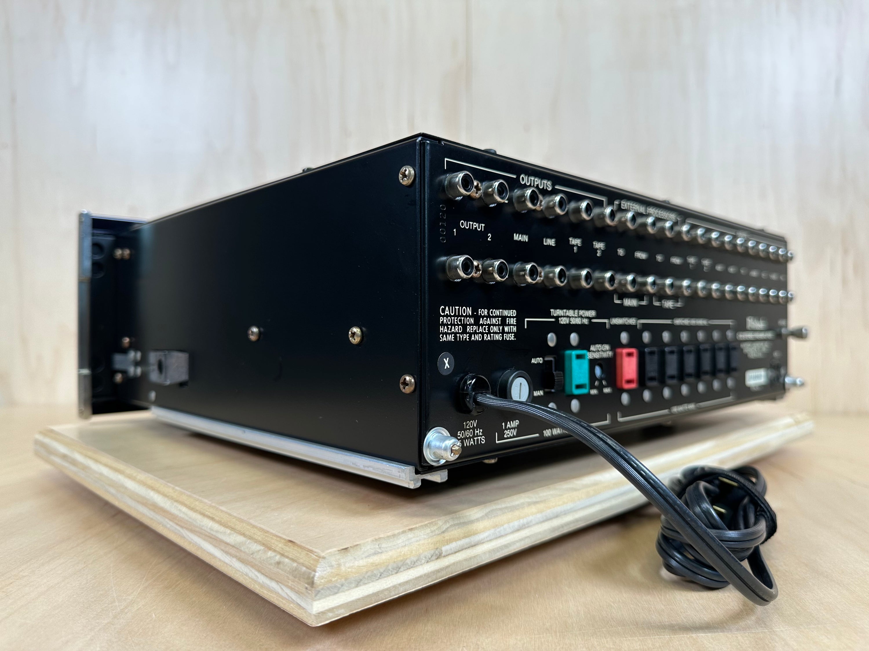 McIntosh C30 Stereo Preamplifier w/New Factory Box