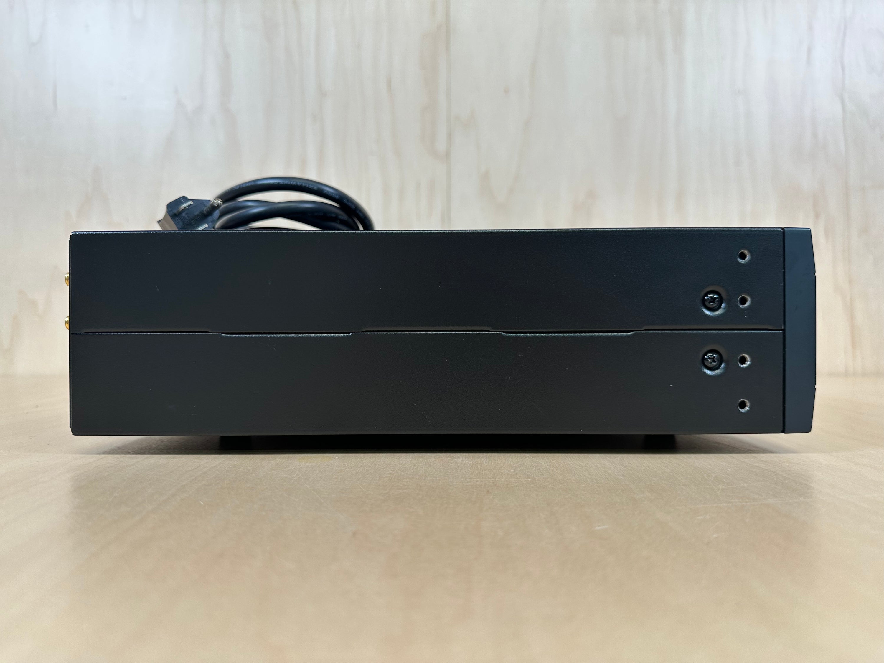 Panamax MR-5100 Power Conditioner