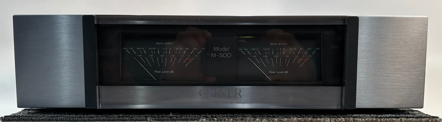 Carver M-500 Magnetic Field Power Amplifier